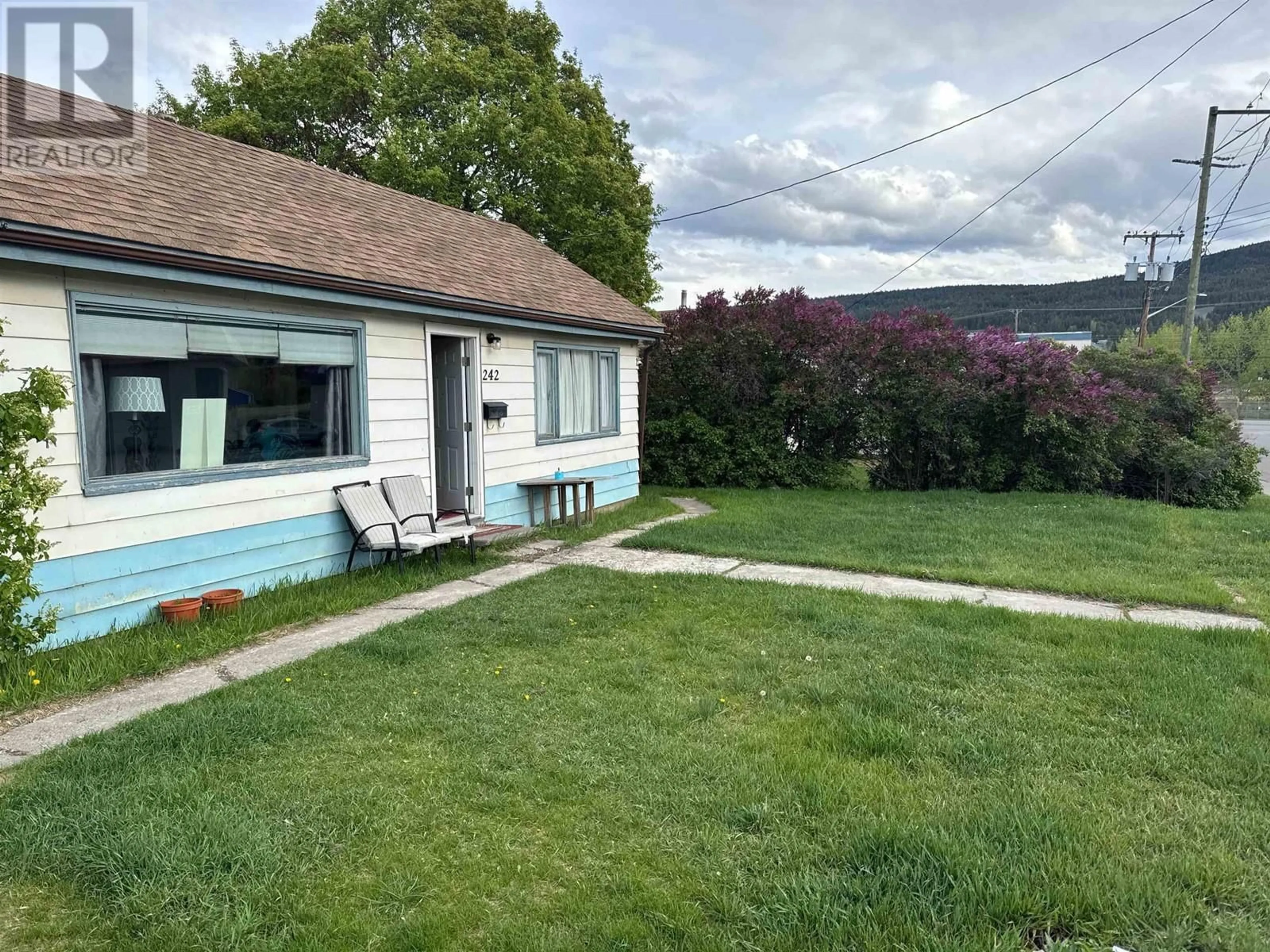 A pic from outside/outdoor area/front of a property/back of a property/a pic from drone, mountain view for 242 THIRD AVENUE, Williams Lake British Columbia V2G1J4