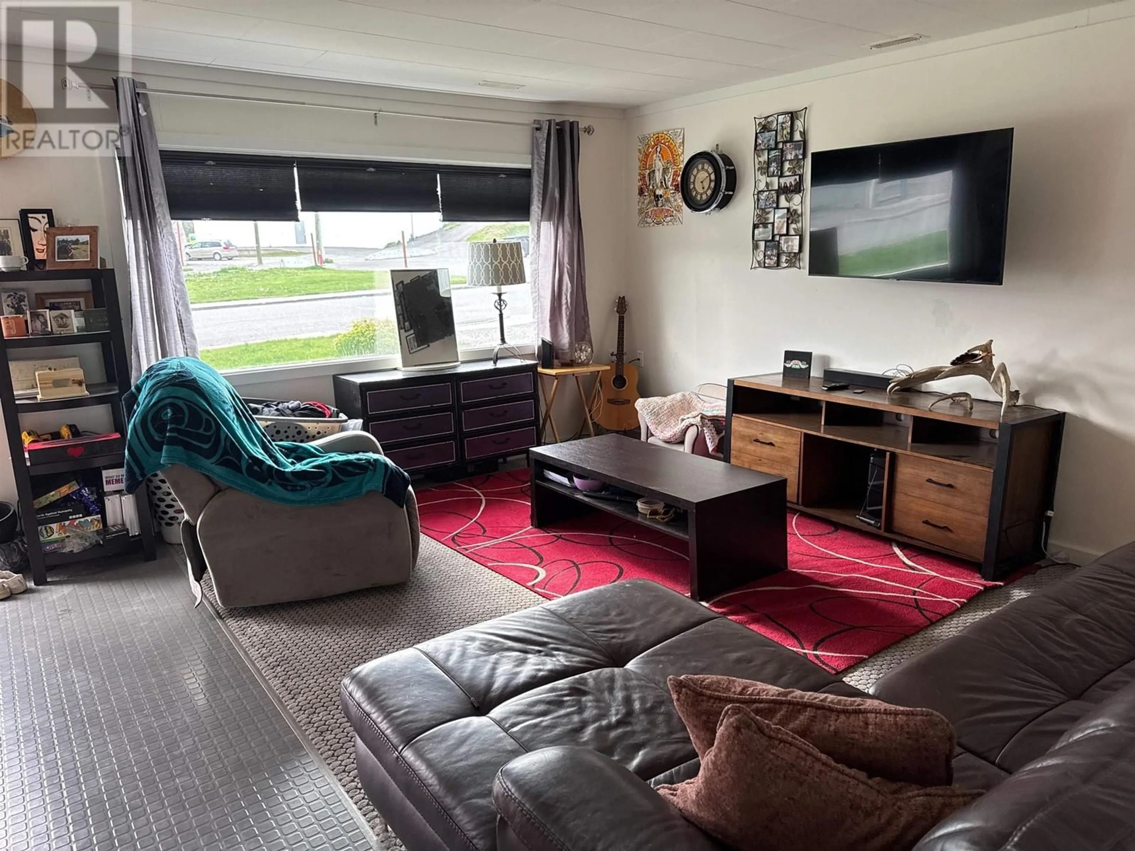 Living room with furniture, unknown for 242 THIRD AVENUE, Williams Lake British Columbia V2G1J4