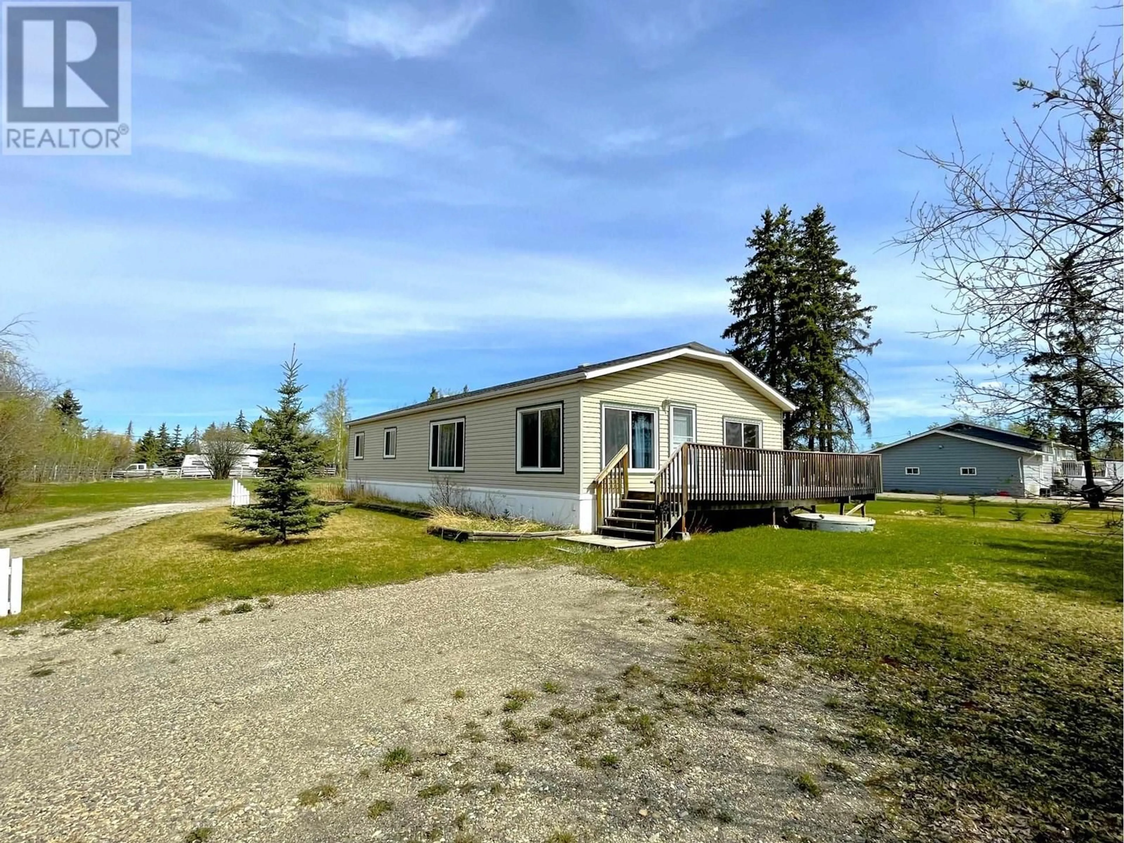 A pic from outside/outdoor area/front of a property/back of a property/a pic from drone, unknown for 6396 DAISY AVENUE, Fort St. John British Columbia V1J8J8