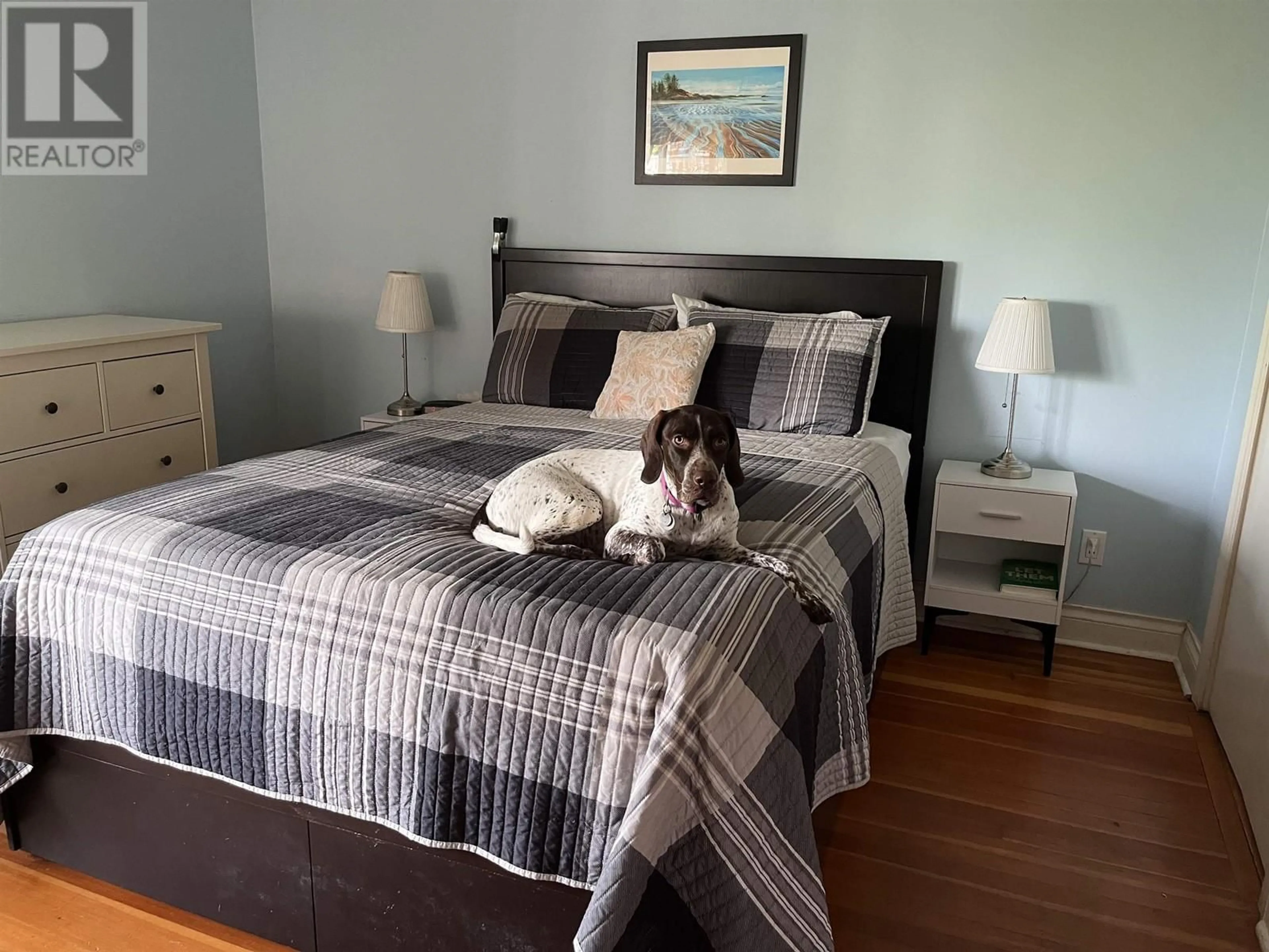 Bedroom with bed, unknown for 4533 GOTHARD STREET, Vancouver British Columbia V5R3K8