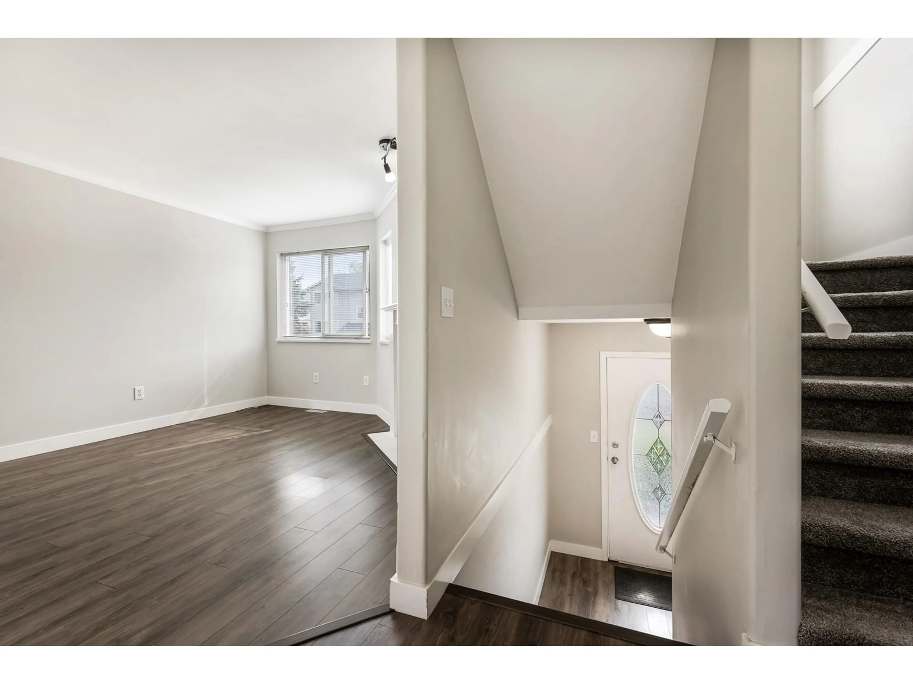 Unknown for 18 - 45090 LUCKAKUCK WAY, Chilliwack British Columbia V2R3Z5
