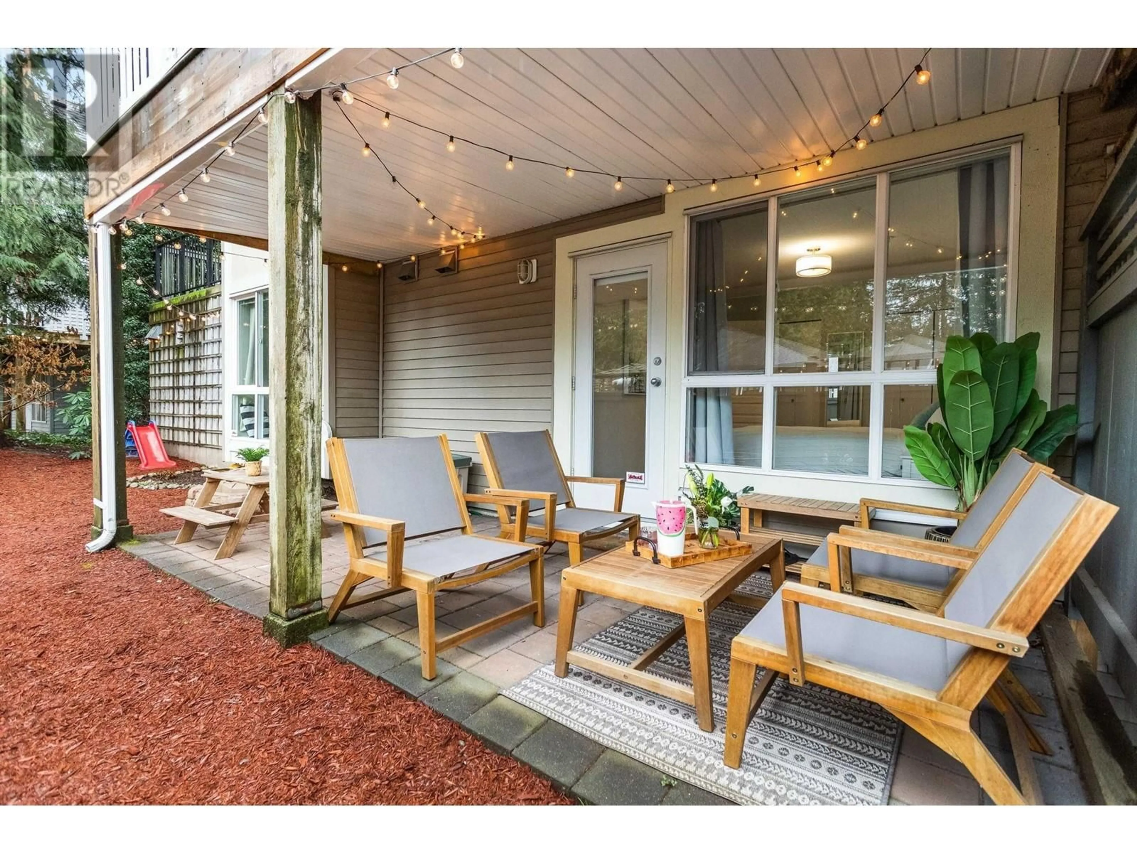 Patio, street for 12 - 1071 LYNN VALLEY ROAD, North Vancouver British Columbia V7J1Z6