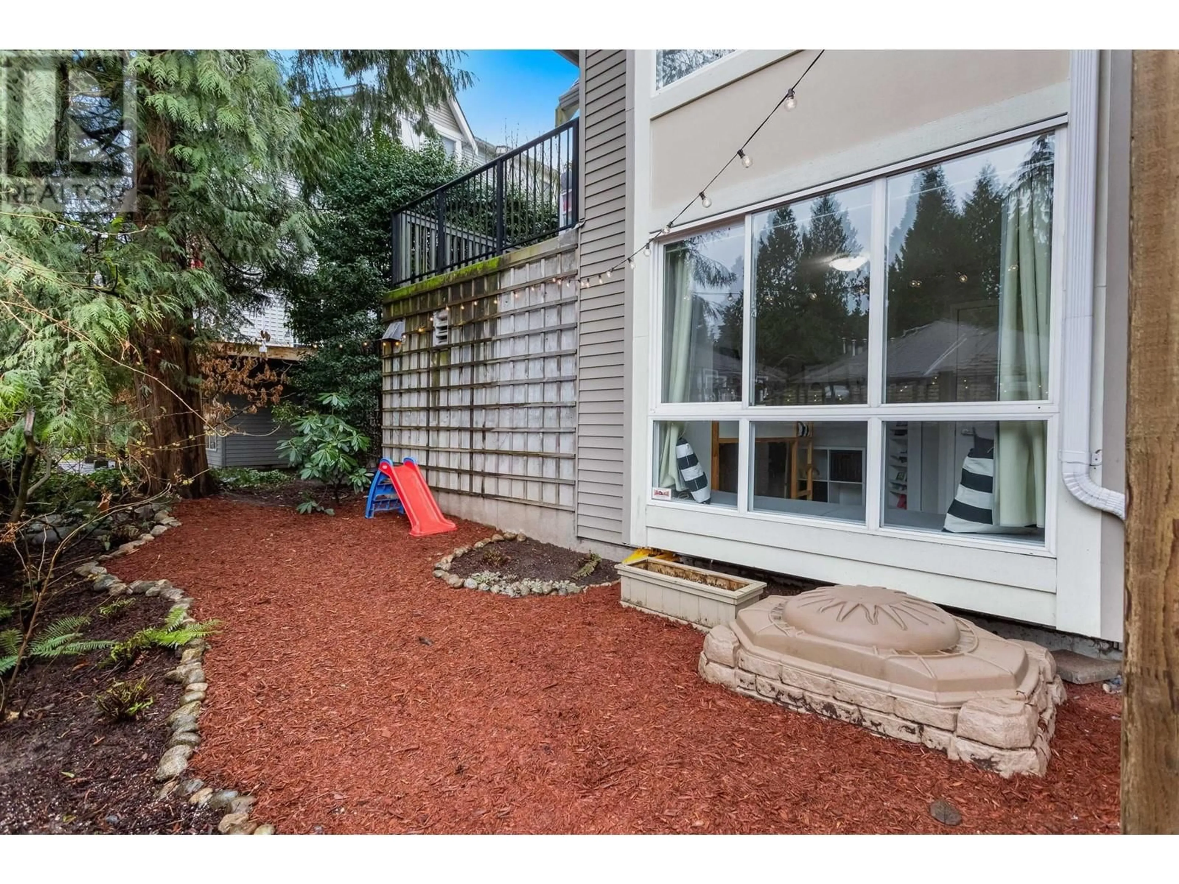 Patio, unknown for 12 - 1071 LYNN VALLEY ROAD, North Vancouver British Columbia V7J1Z6