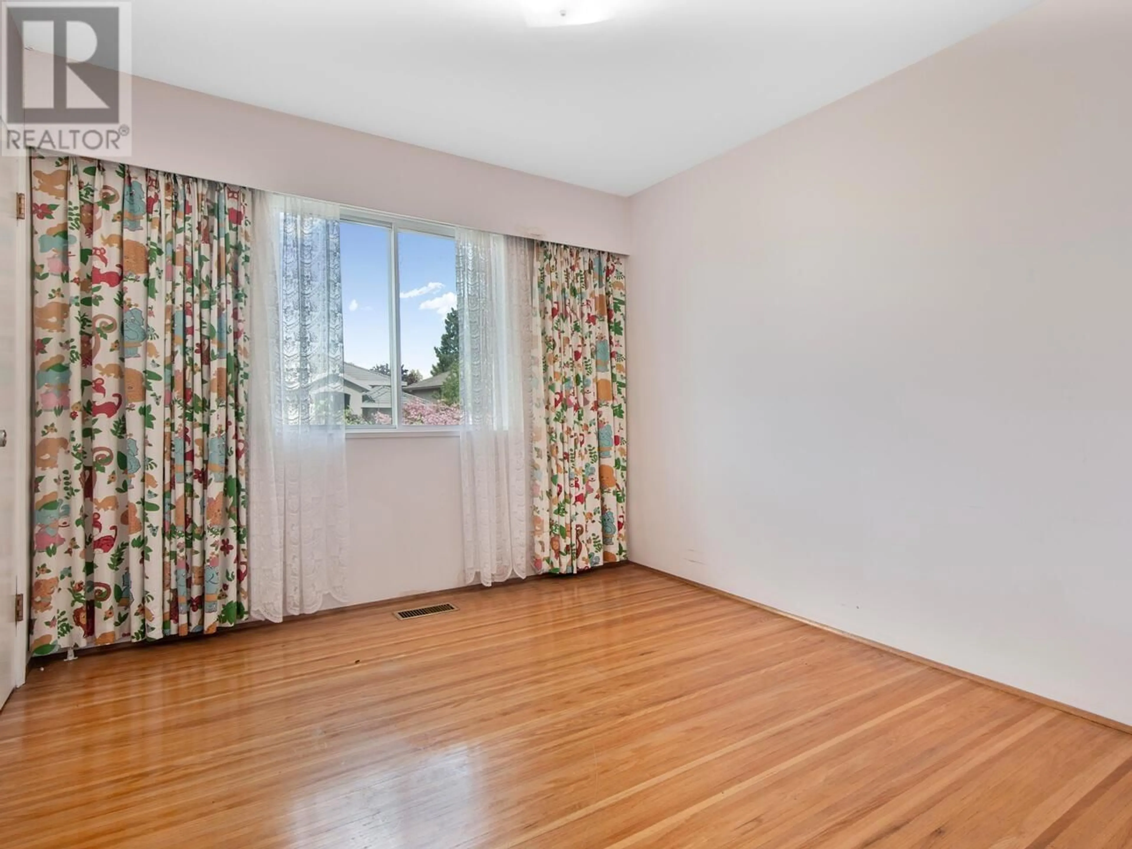A pic of a room for 5380 CANTRELL ROAD, Richmond British Columbia V7C3H1