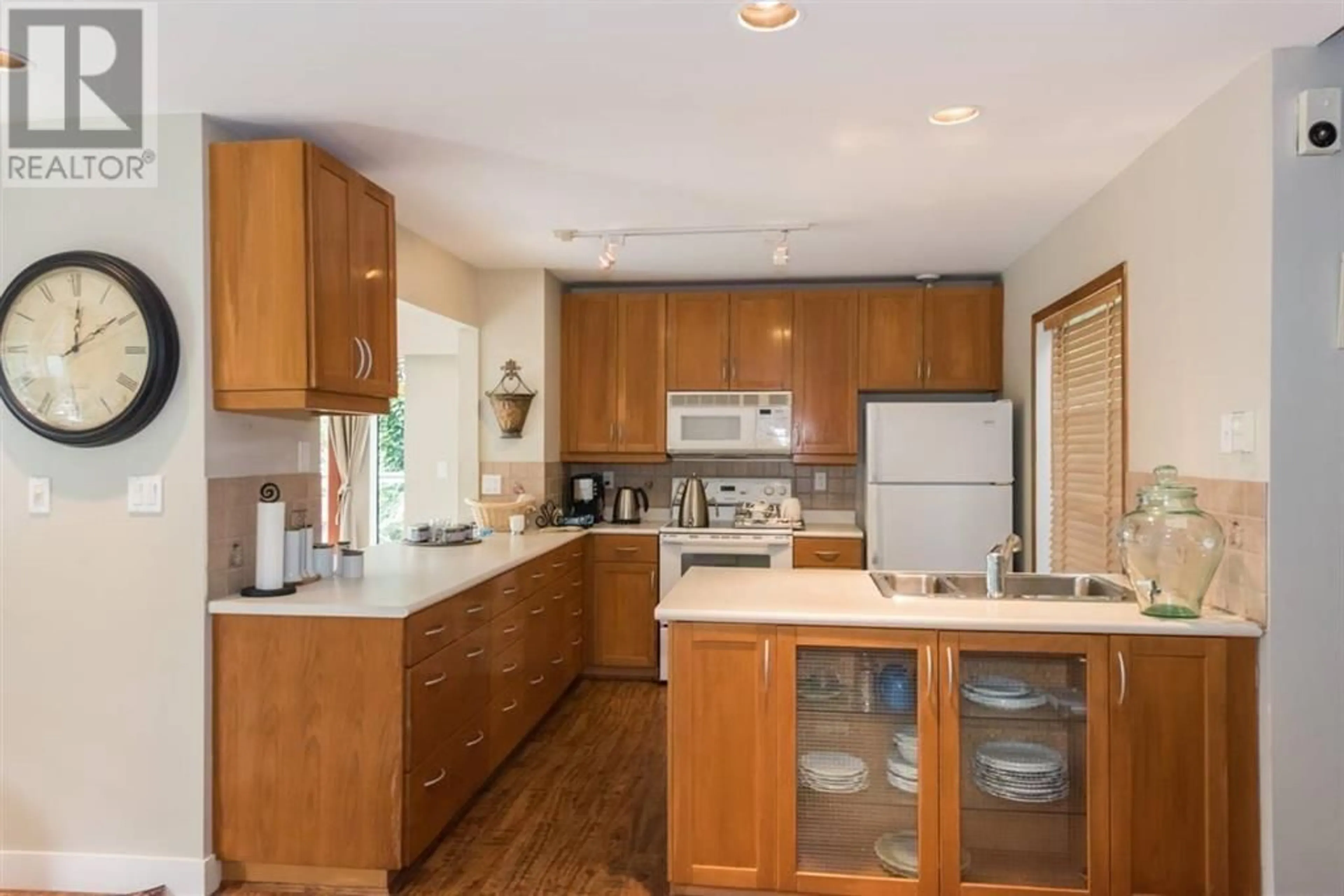 Open concept kitchen, unknown for 430 BAYVIEW ROAD, West Vancouver British Columbia V0N2E0