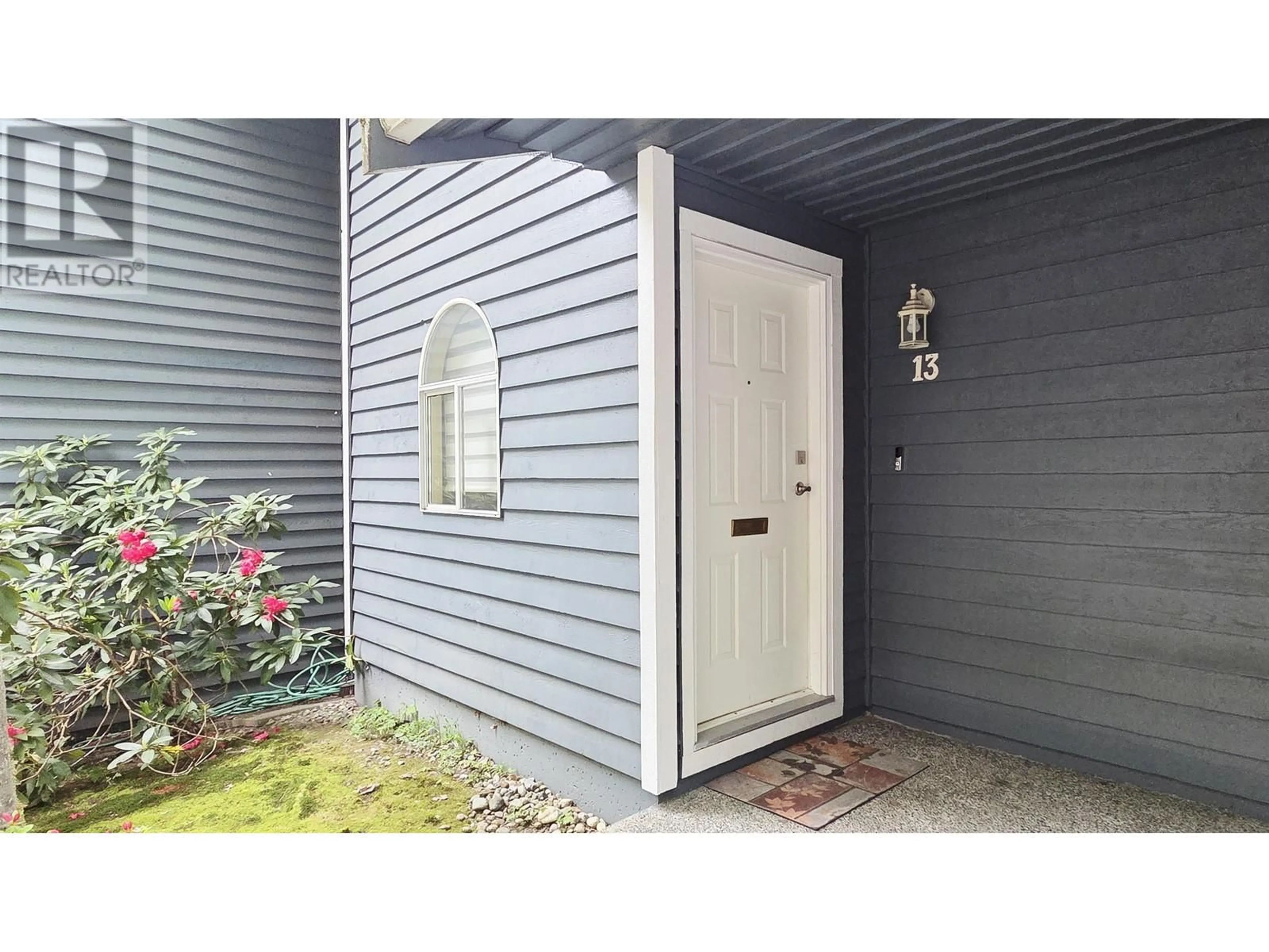 Unknown for 13 - 9000 ASH GROVE CRESCENT, Burnaby British Columbia V5A4L7