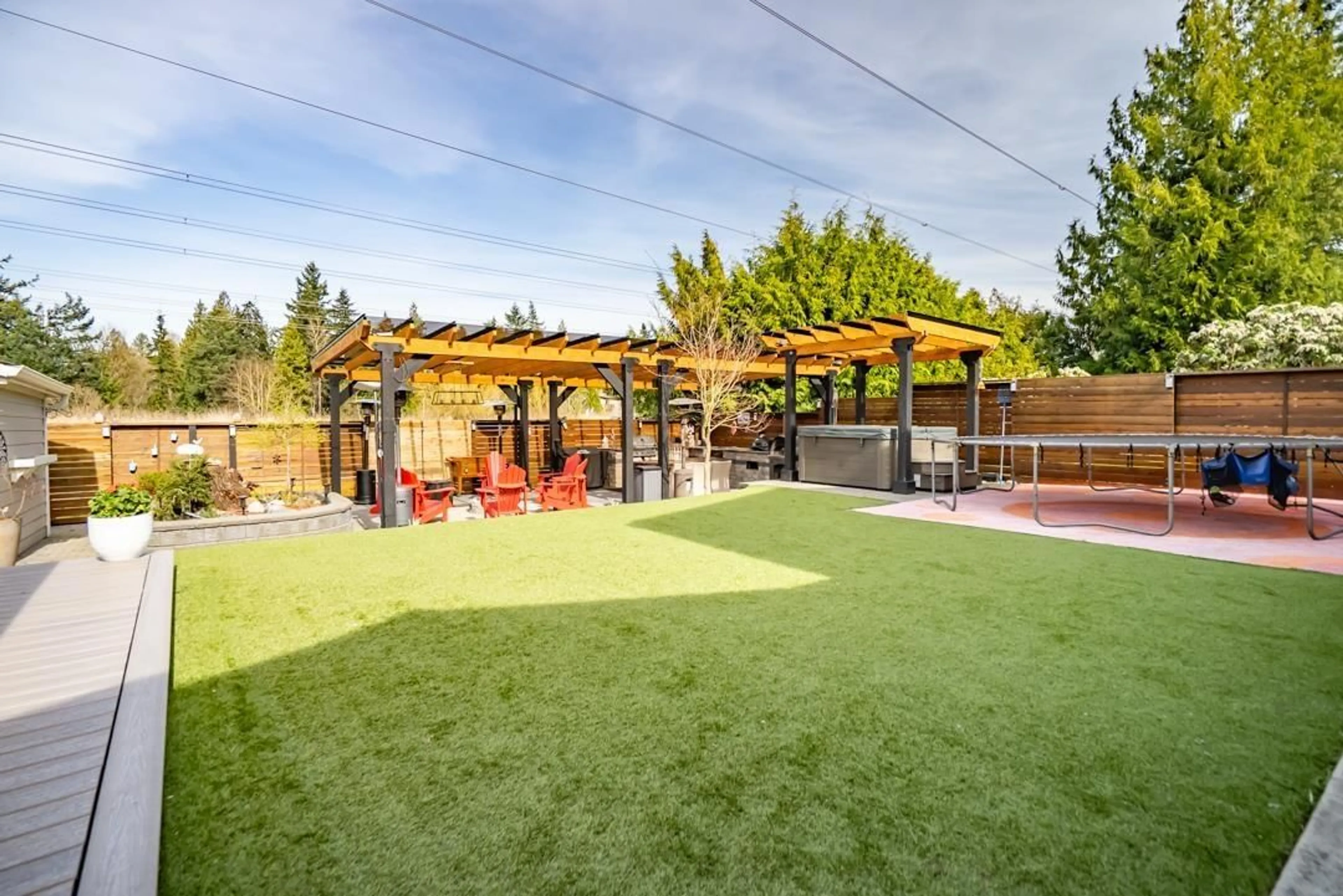 Patio, unknown for 4436 203, Langley British Columbia V3A6P7