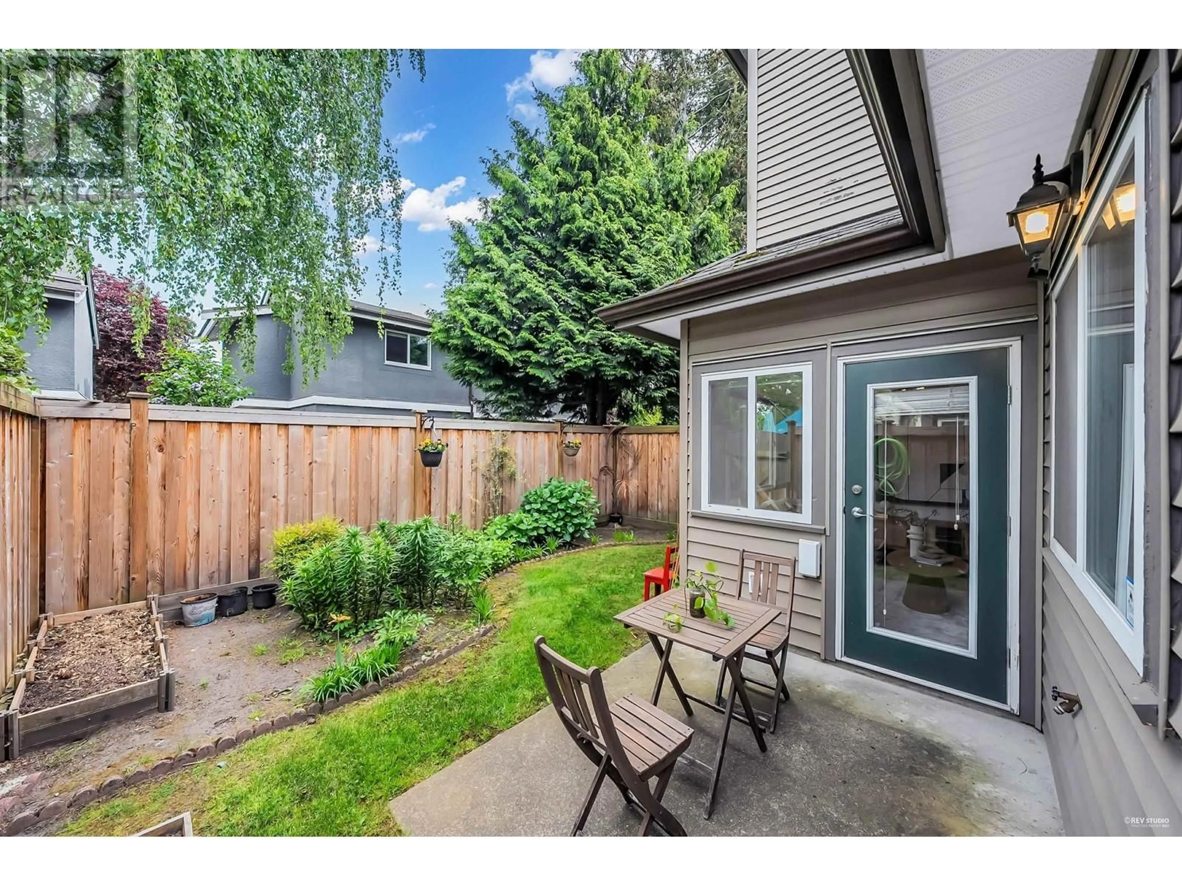 Patio, street for 10 - 11100 NO. 1 ROAD, Richmond British Columbia V7E1S5
