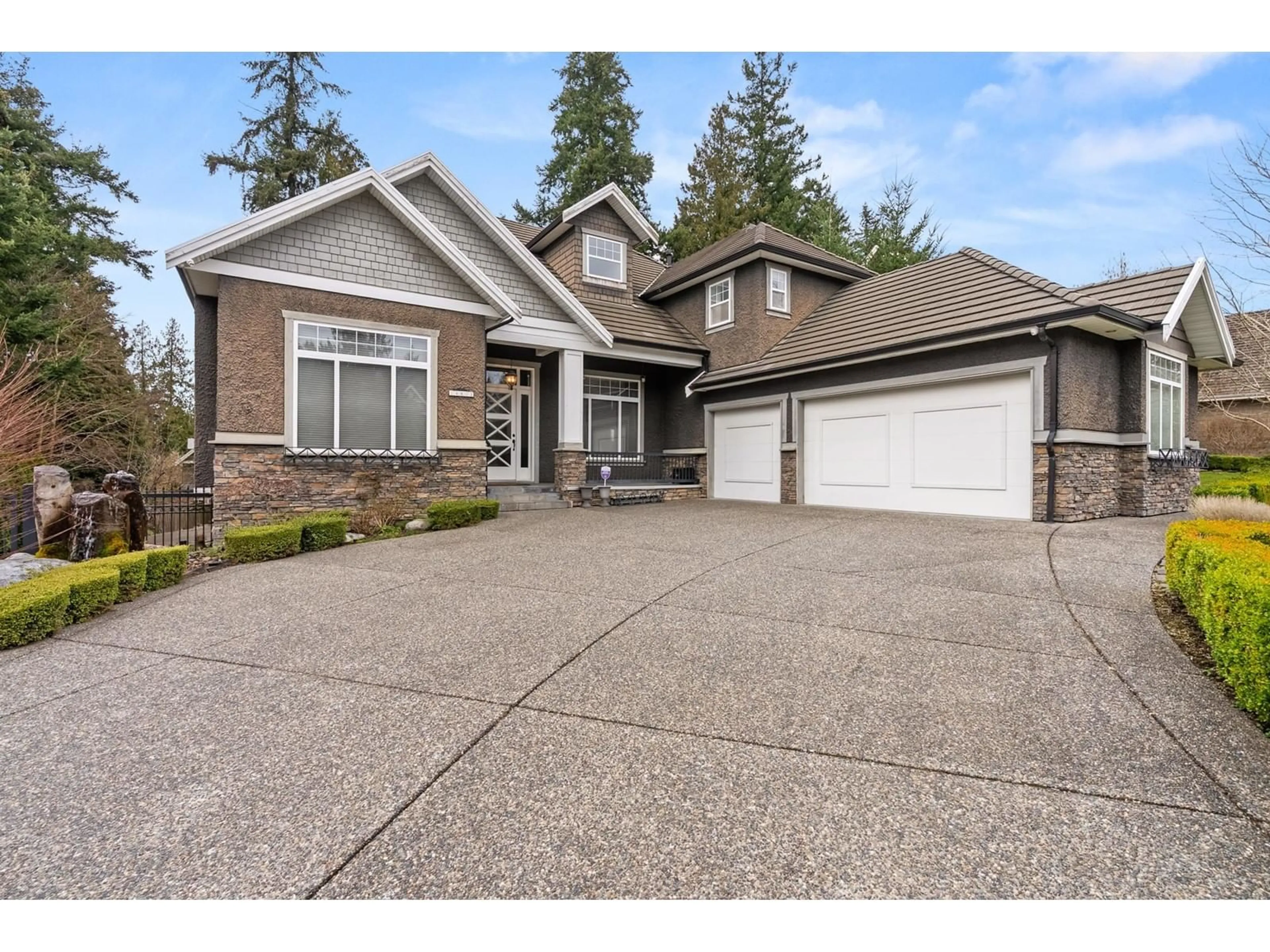 Unknown for 14433 33A, Surrey British Columbia V4P3N5