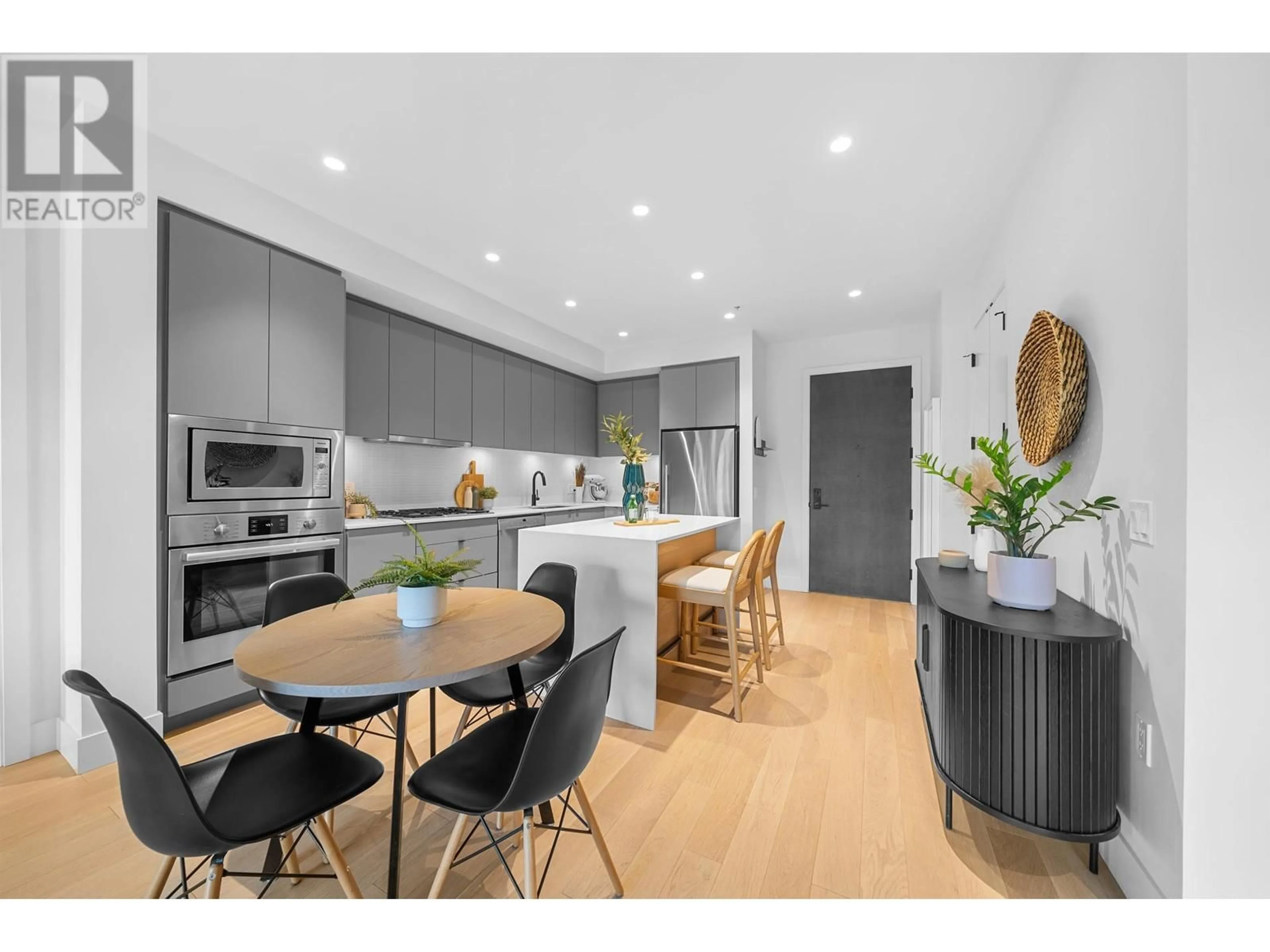 Open concept kitchen, unknown for 203 - 83 MOODY STREET, Port Moody British Columbia V3H0K7