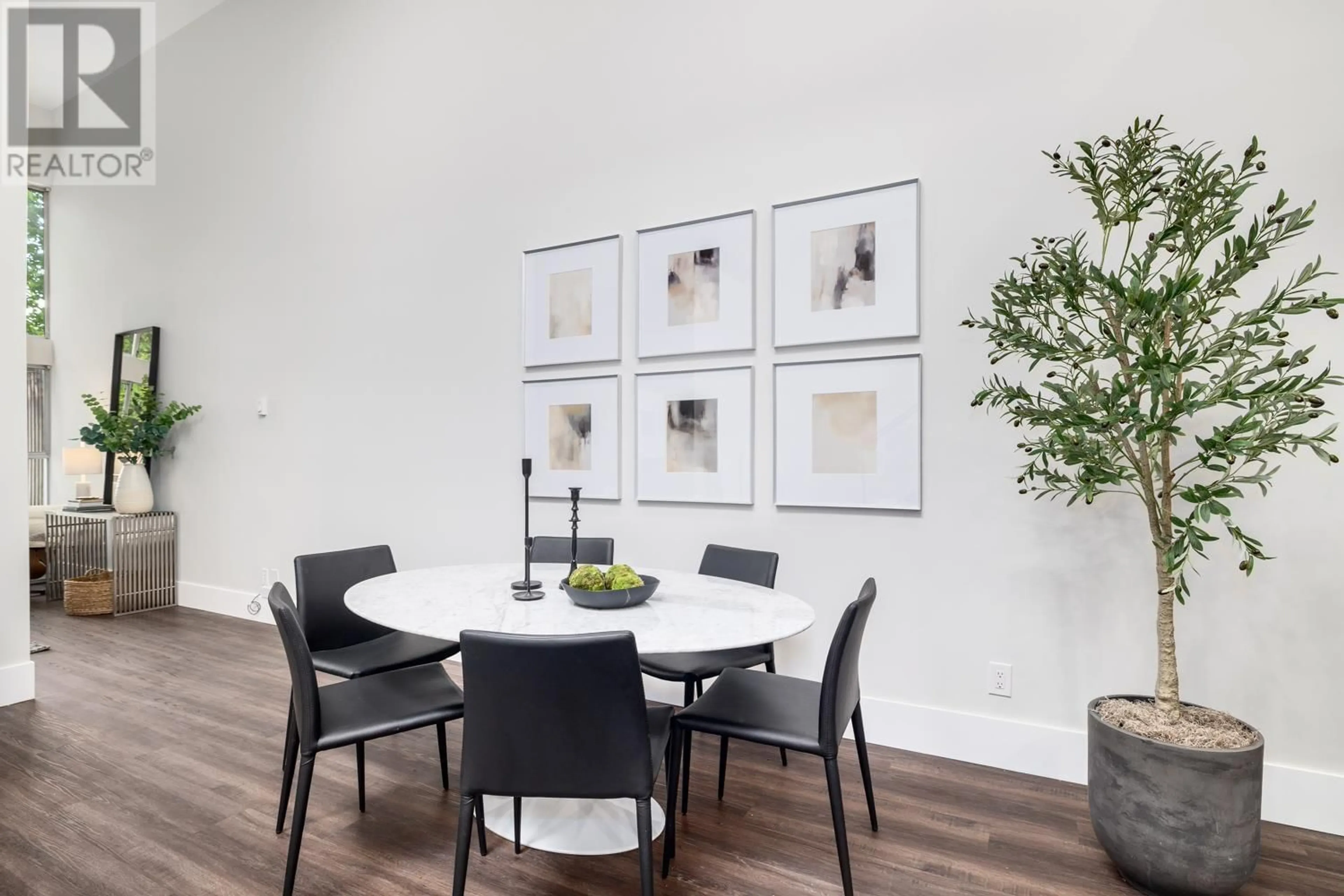 Dining room, wood/laminate floor for 5 - 1227 7TH AVENUE, Vancouver British Columbia V5T1R1