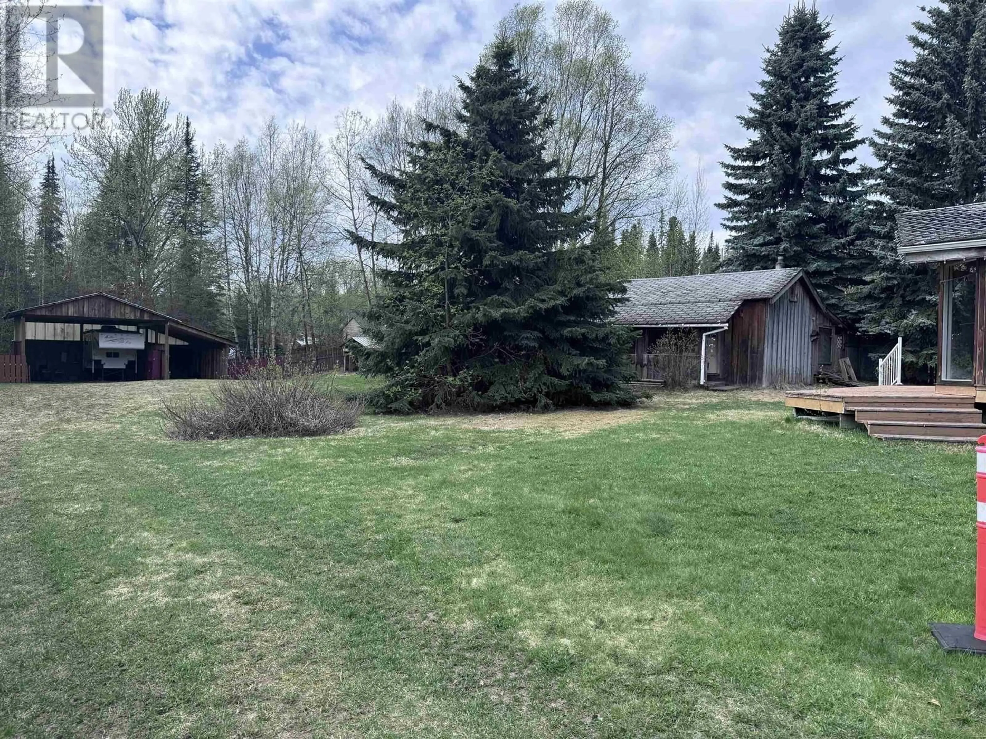 A pic from outside/outdoor area/front of a property/back of a property/a pic from drone, forest/trees view for 4089 AUSTIN ROAD, Prince George British Columbia V2K2H7