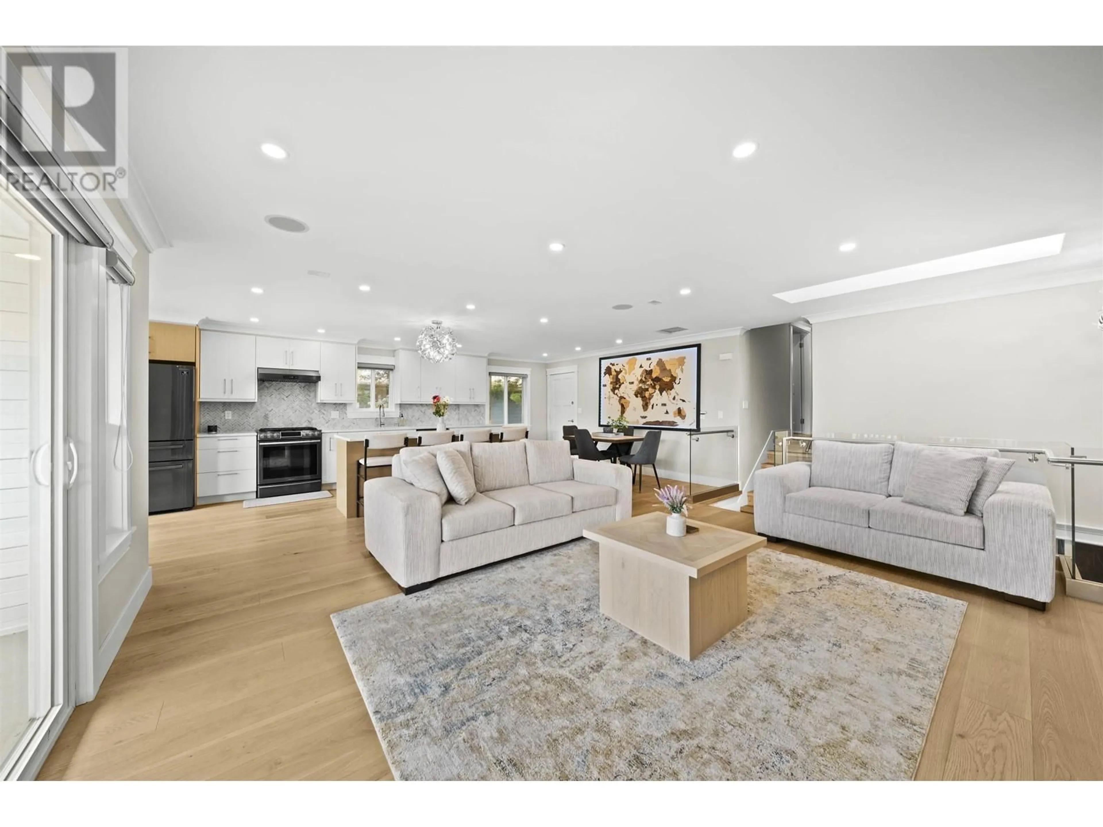 Living room with furniture, unknown for 19489 115A AVENUE, Pitt Meadows British Columbia V3Y1R5