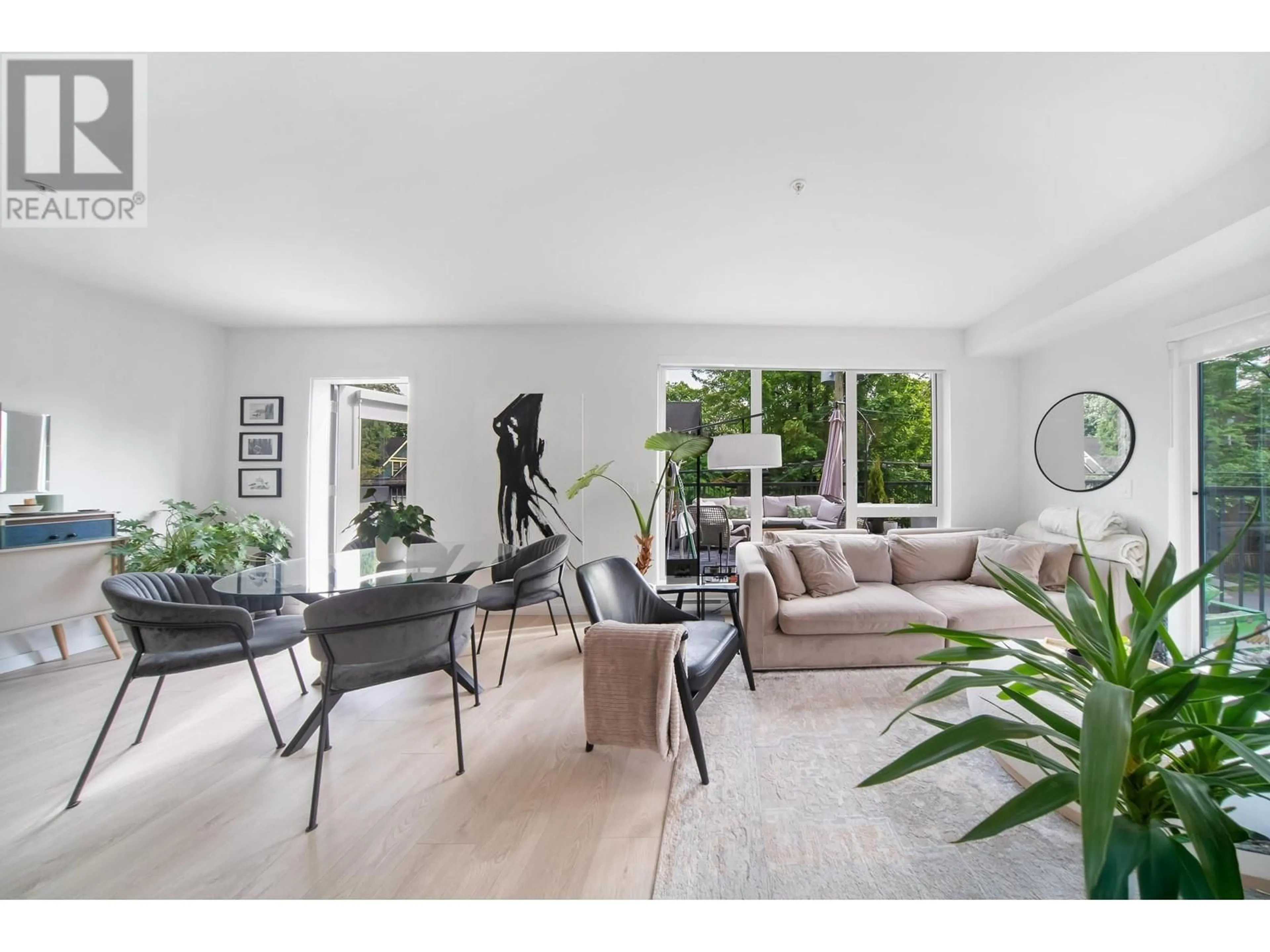 Living room with furniture, unknown for 221 - 2520 GUELPH STREET, Vancouver British Columbia V5T0K7