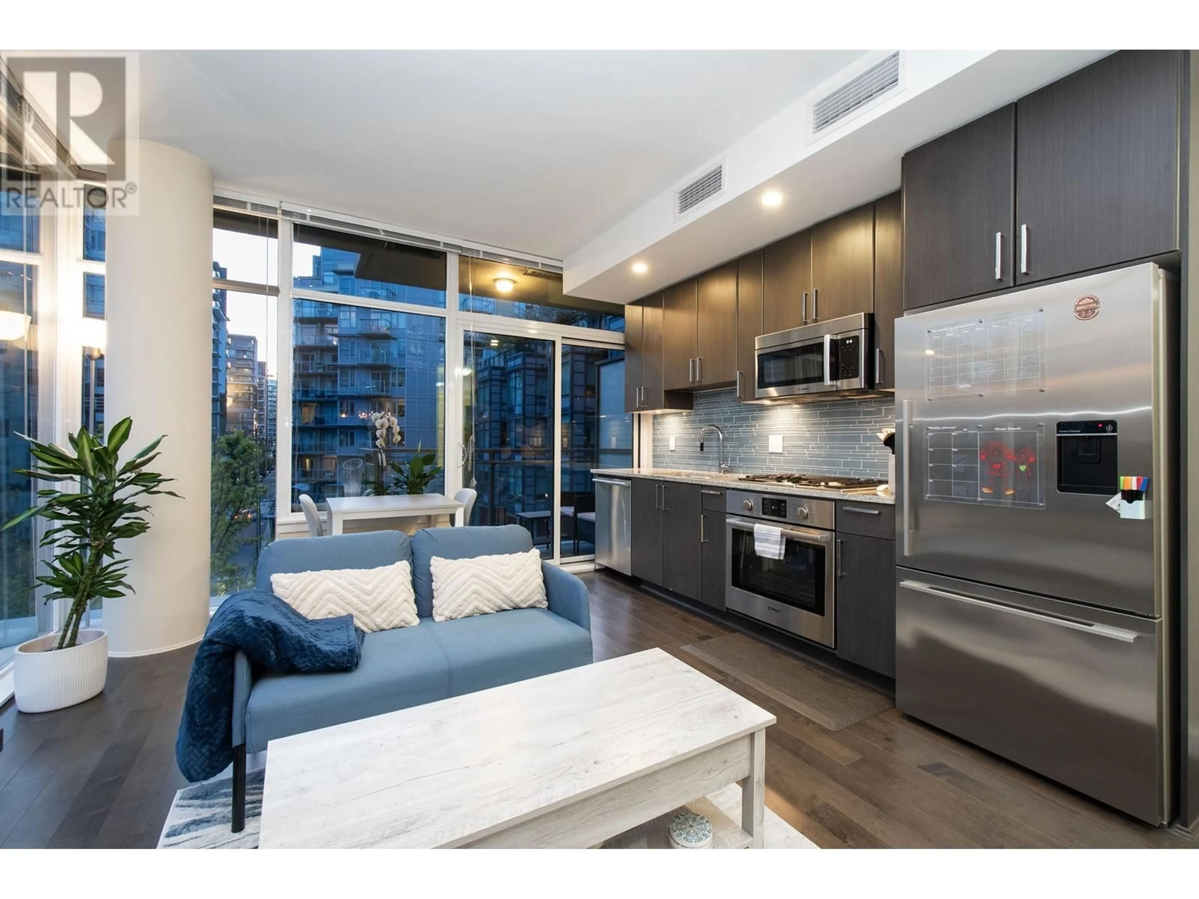 Open concept kitchen, unknown for 504 - 38 1ST AVENUE, Vancouver British Columbia V5Y0K3