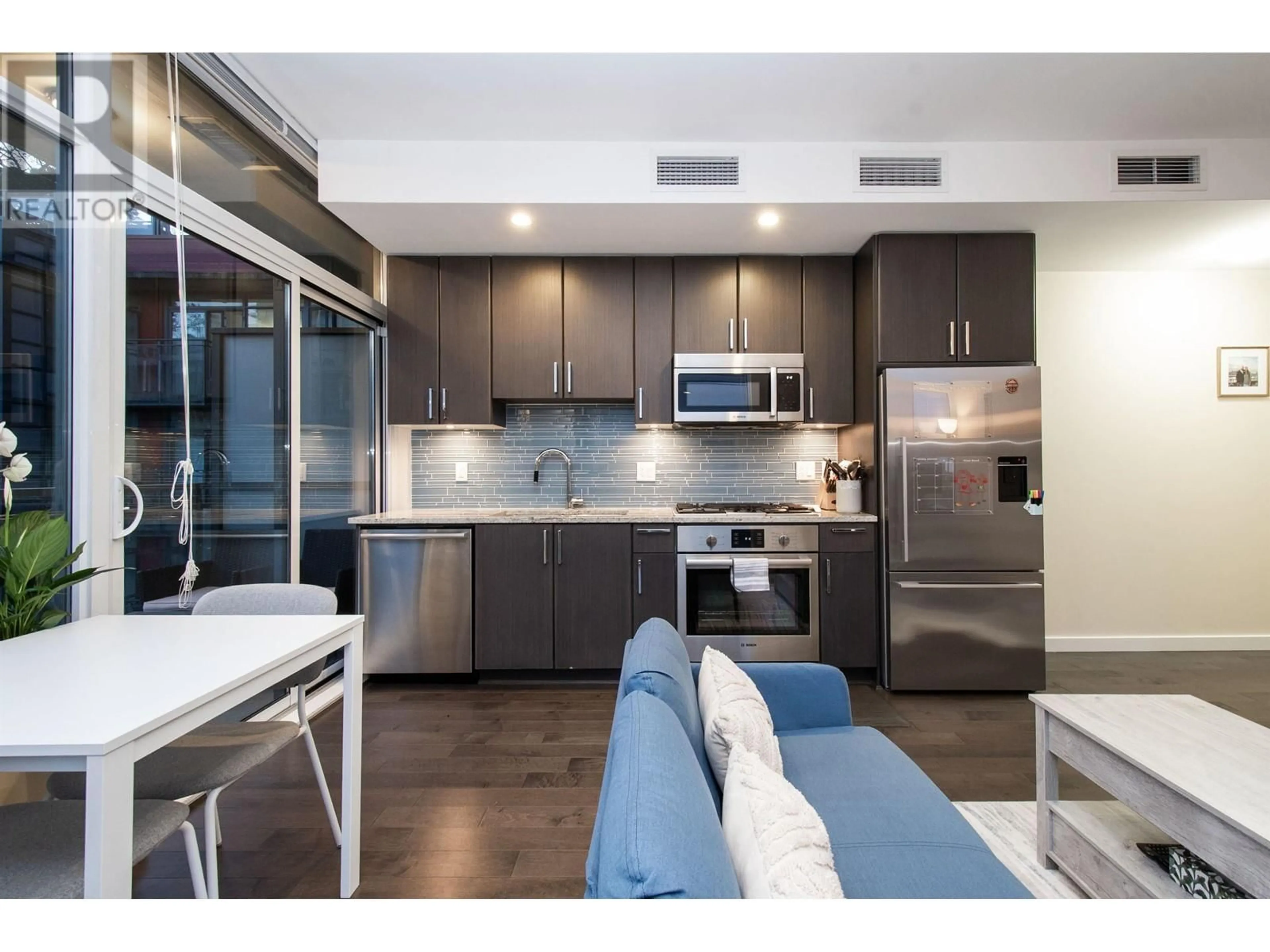 Open concept kitchen, unknown for 504 - 38 1ST AVENUE, Vancouver British Columbia V5Y0K3