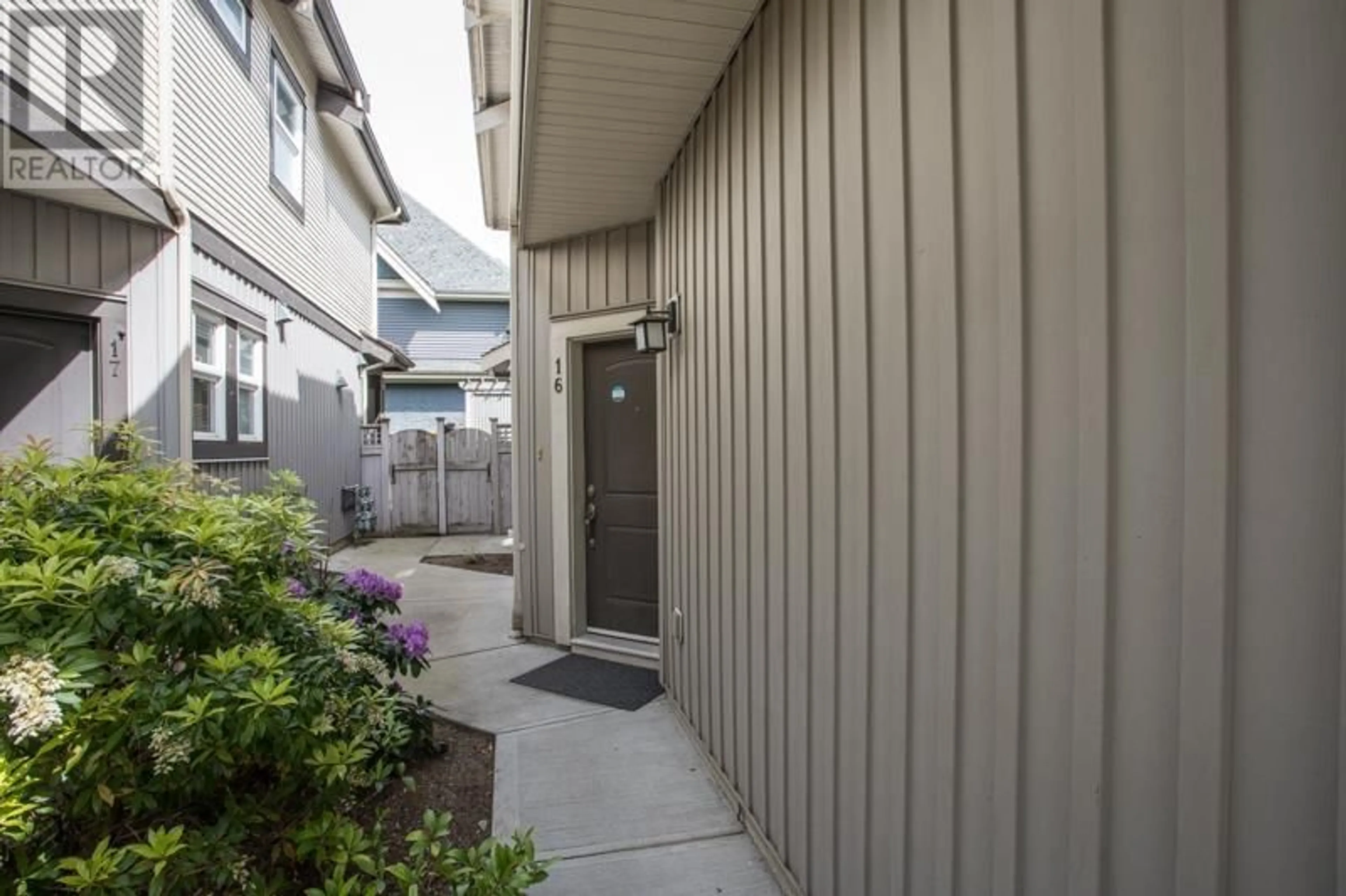 Unknown for 16 - 8600 NO. 3 ROAD, Richmond British Columbia V6Y2E8