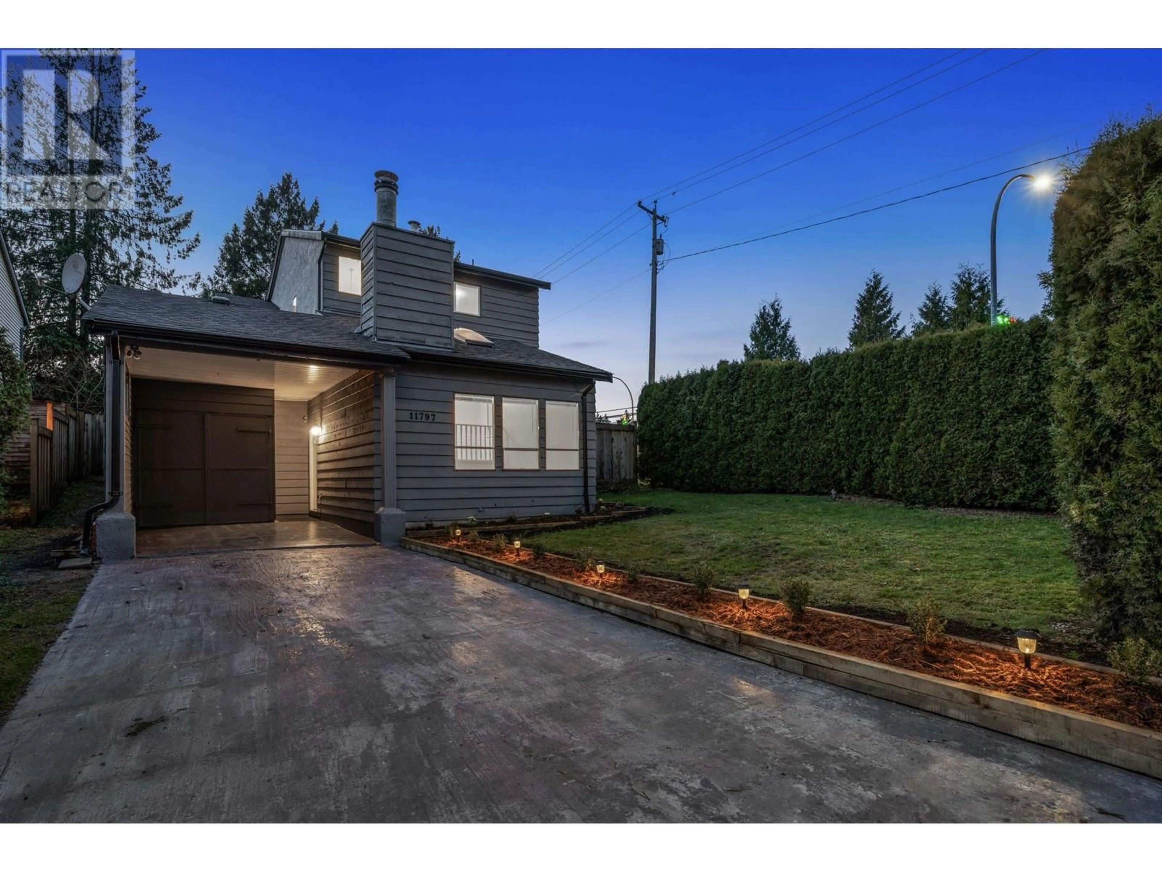 Unknown for 11797 WILDWOOD CRESCENT, Pitt Meadows British Columbia V3Y1M1