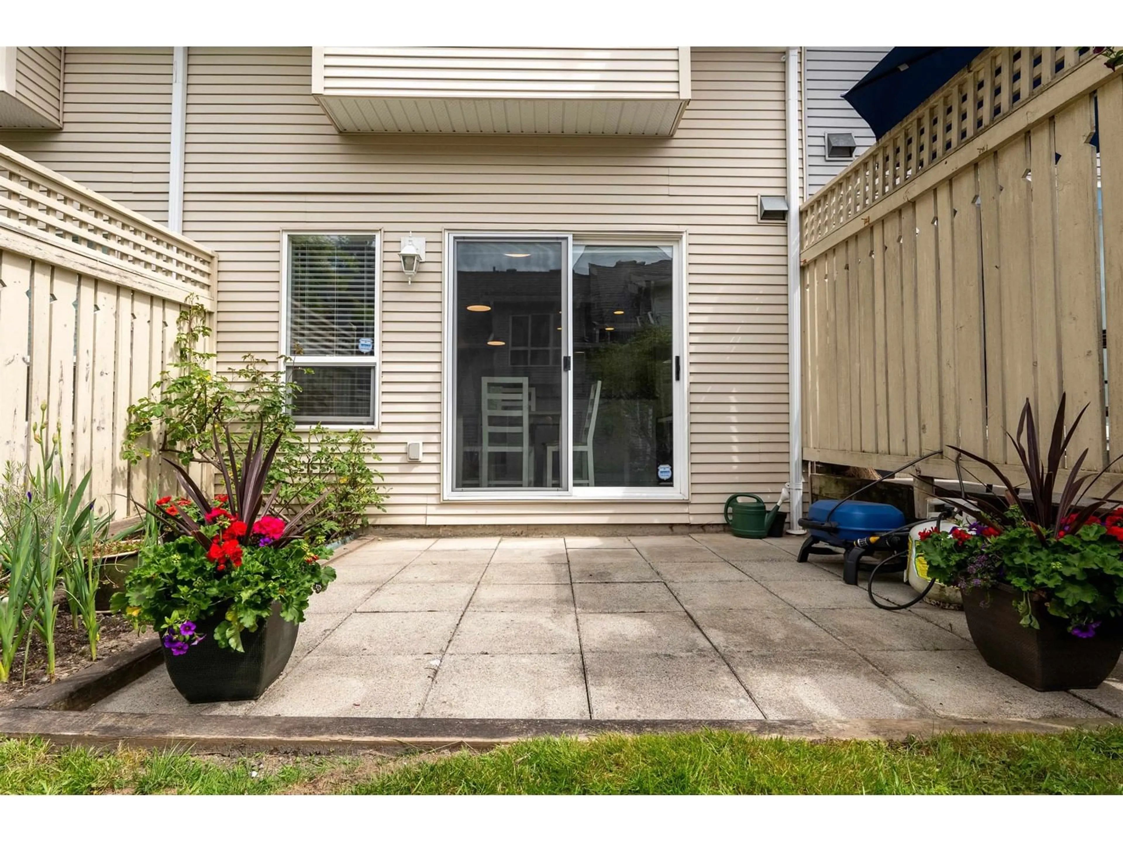 Patio, street for 63 - 8844 208, Langley British Columbia V1M3X7
