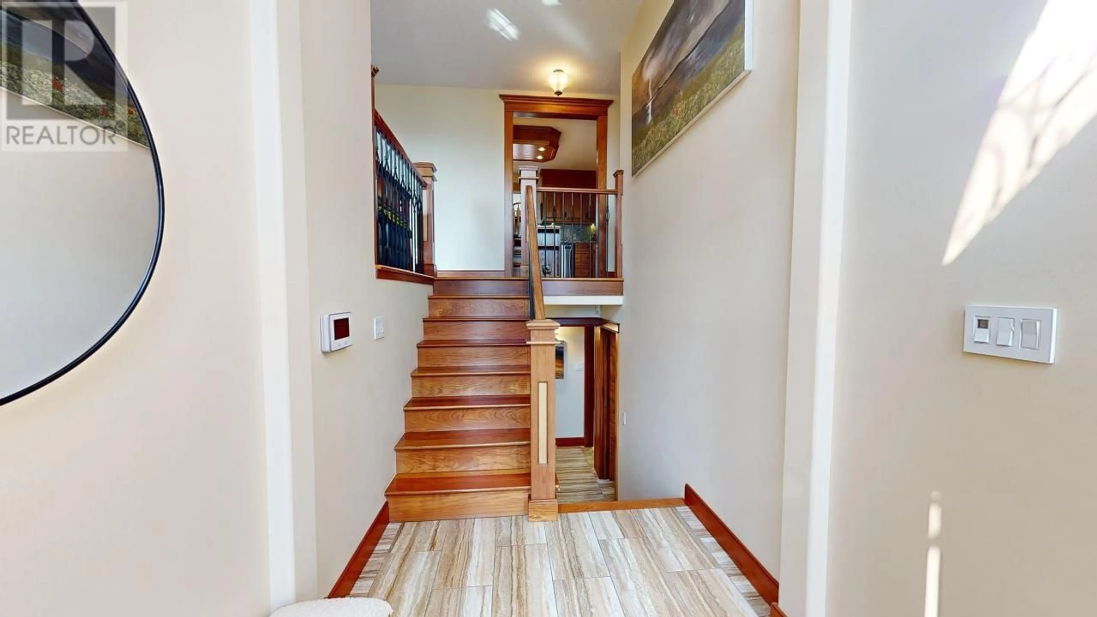 Indoor foyer for 13370 CHARLIE LAKE CRESCENT, Charlie Lake British Columbia V0C1H0