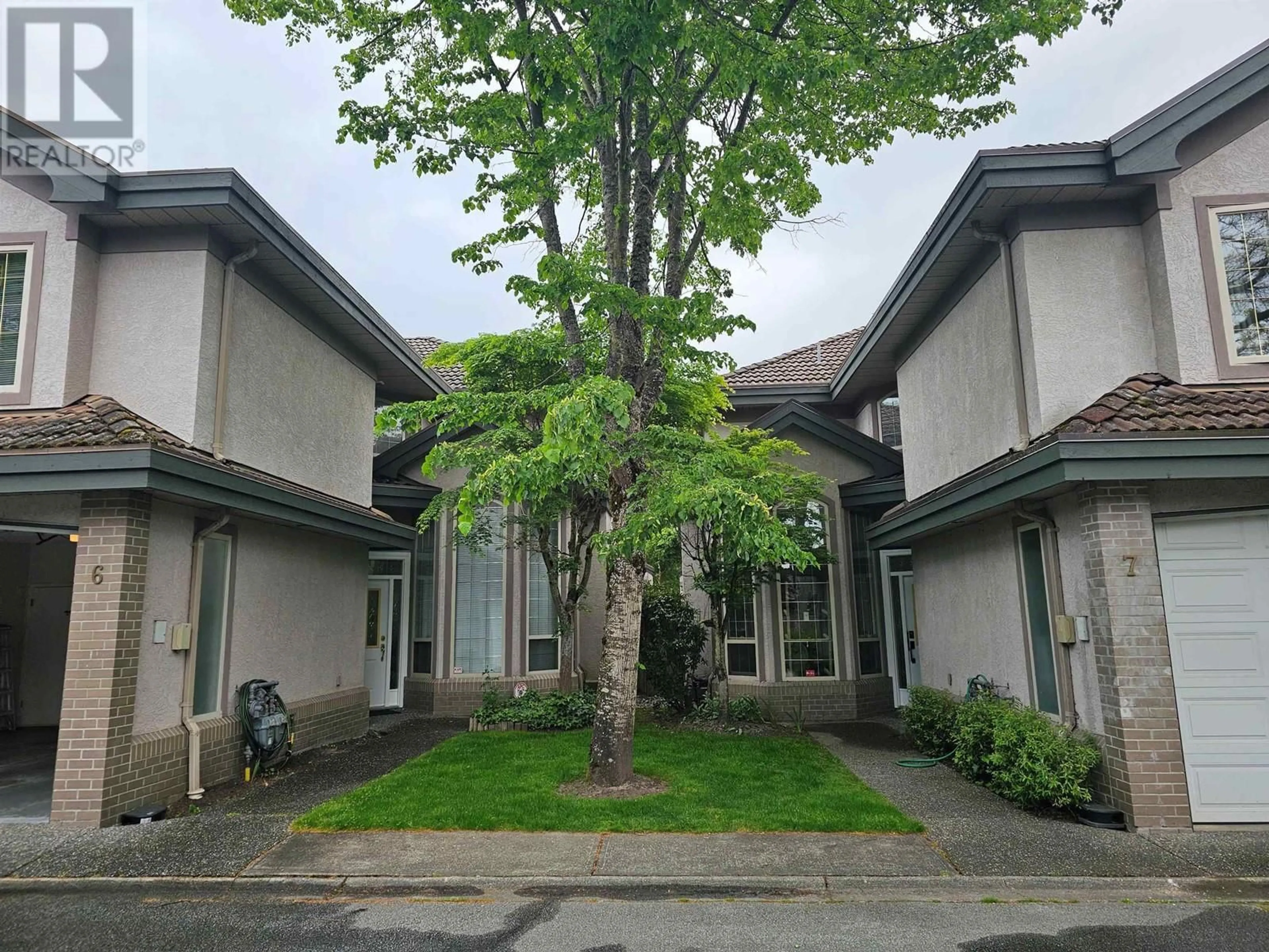 Patio, street for 6 - 8693 NO. 3 ROAD, Richmond British Columbia V6Y2E6