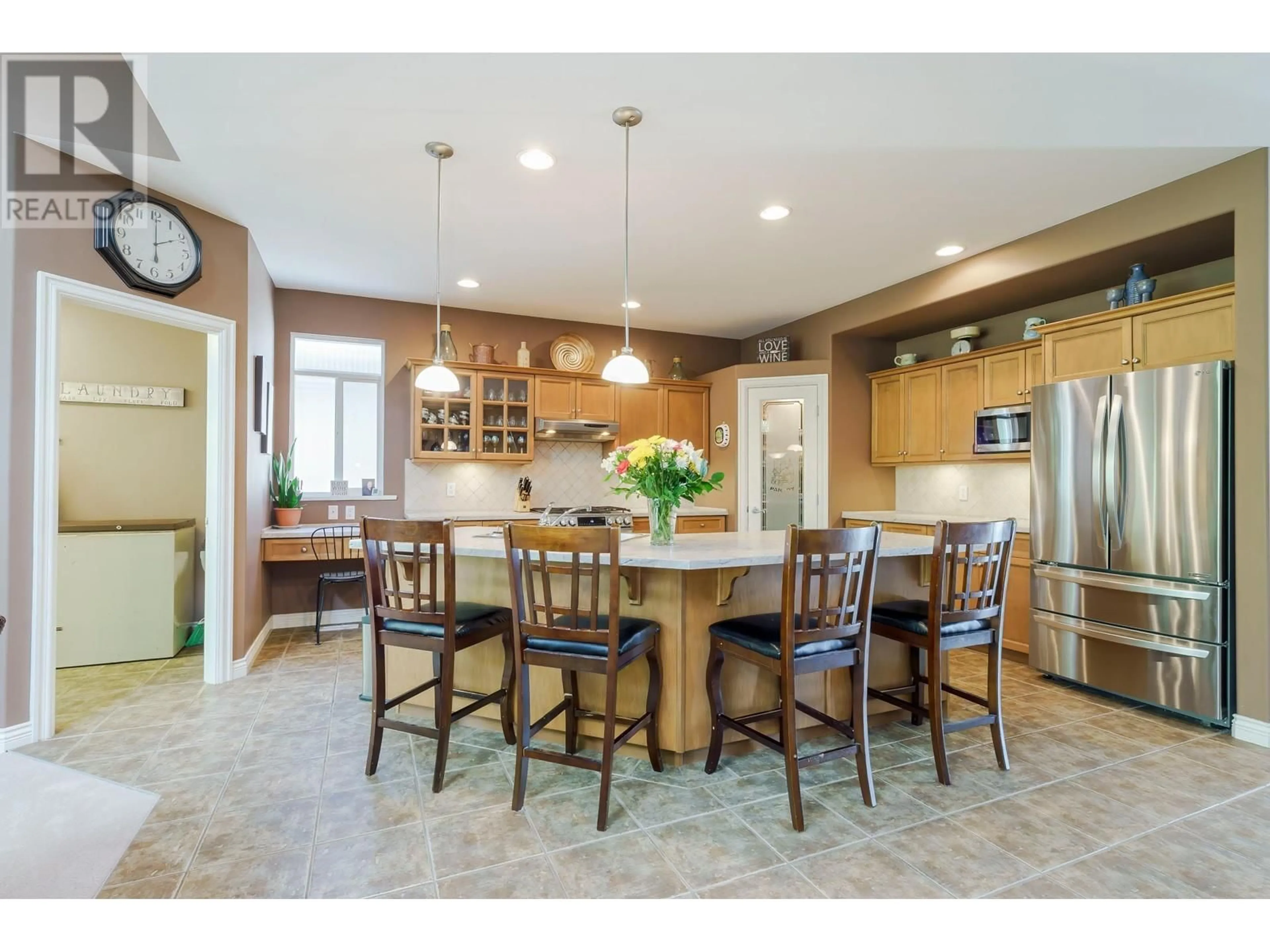 Open concept kitchen, ceramic/tile floor for 3 - 11442 BEST STREET, Maple Ridge British Columbia V2X7C7
