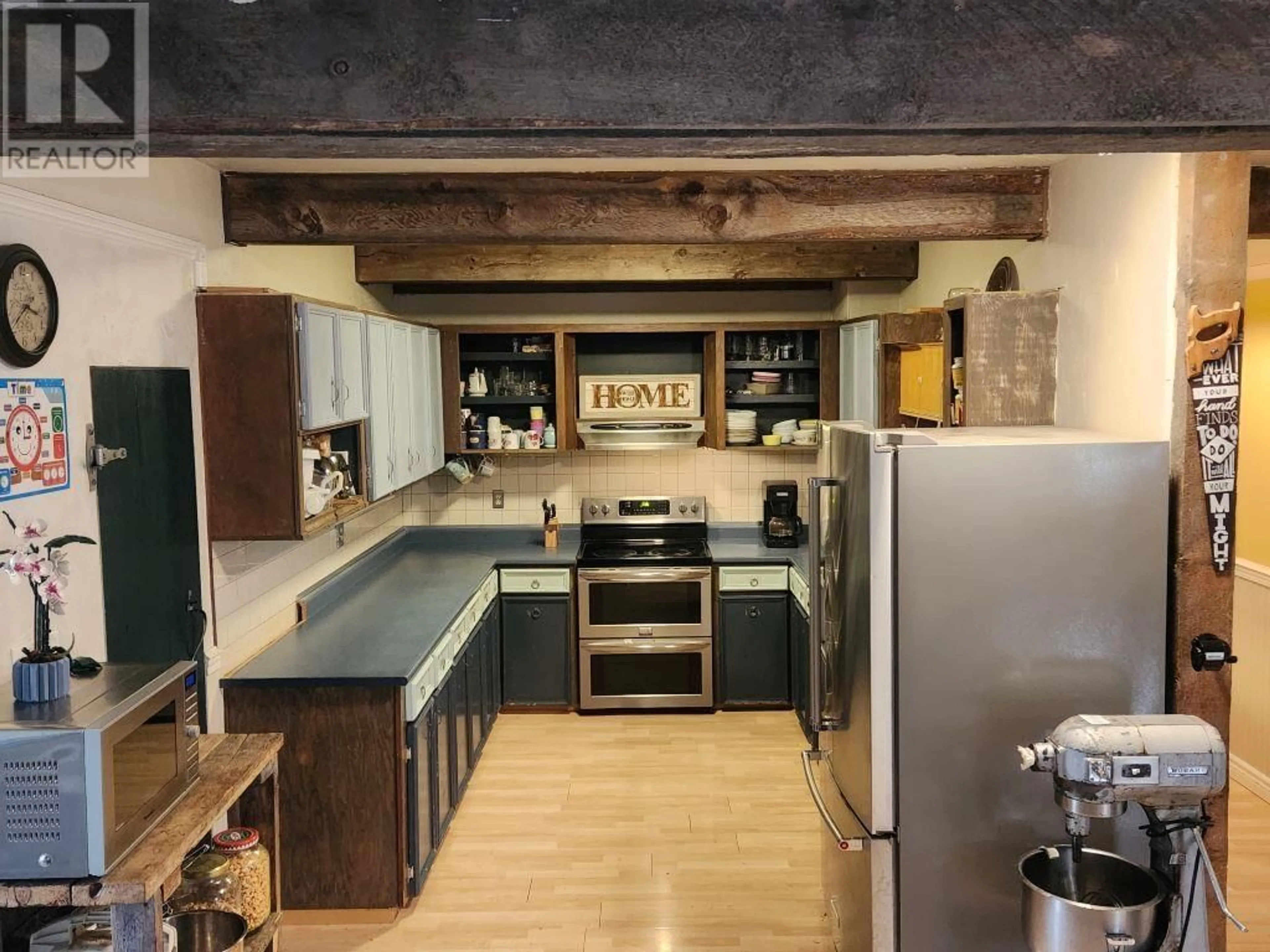 Rustic kitchen, unknown for 8849 AIRPORT ROAD, Fort St. James British Columbia V0J1P0