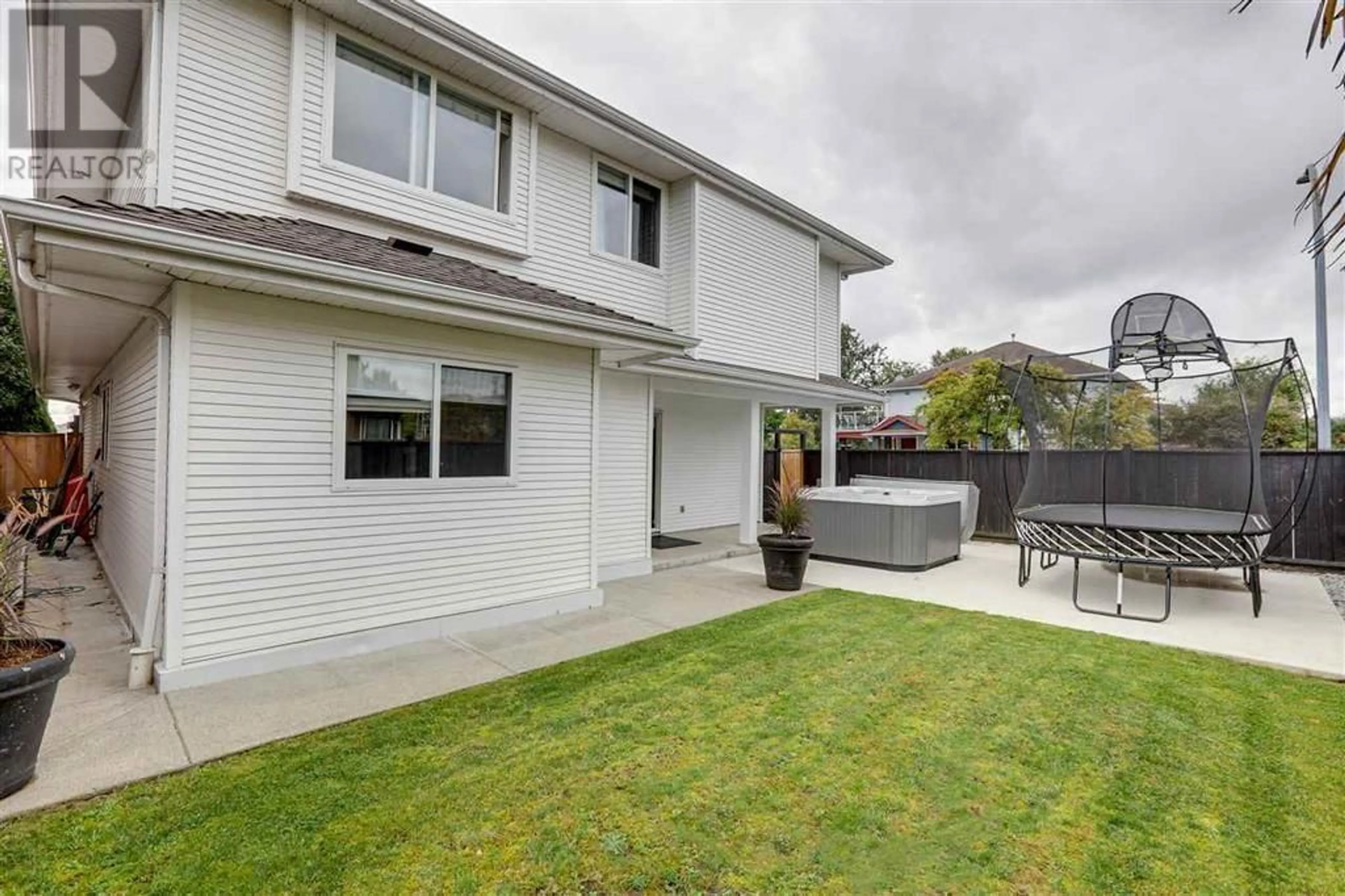 Patio, street for 1199 SOUTH DYKE ROAD, New Westminster British Columbia V3M5A2