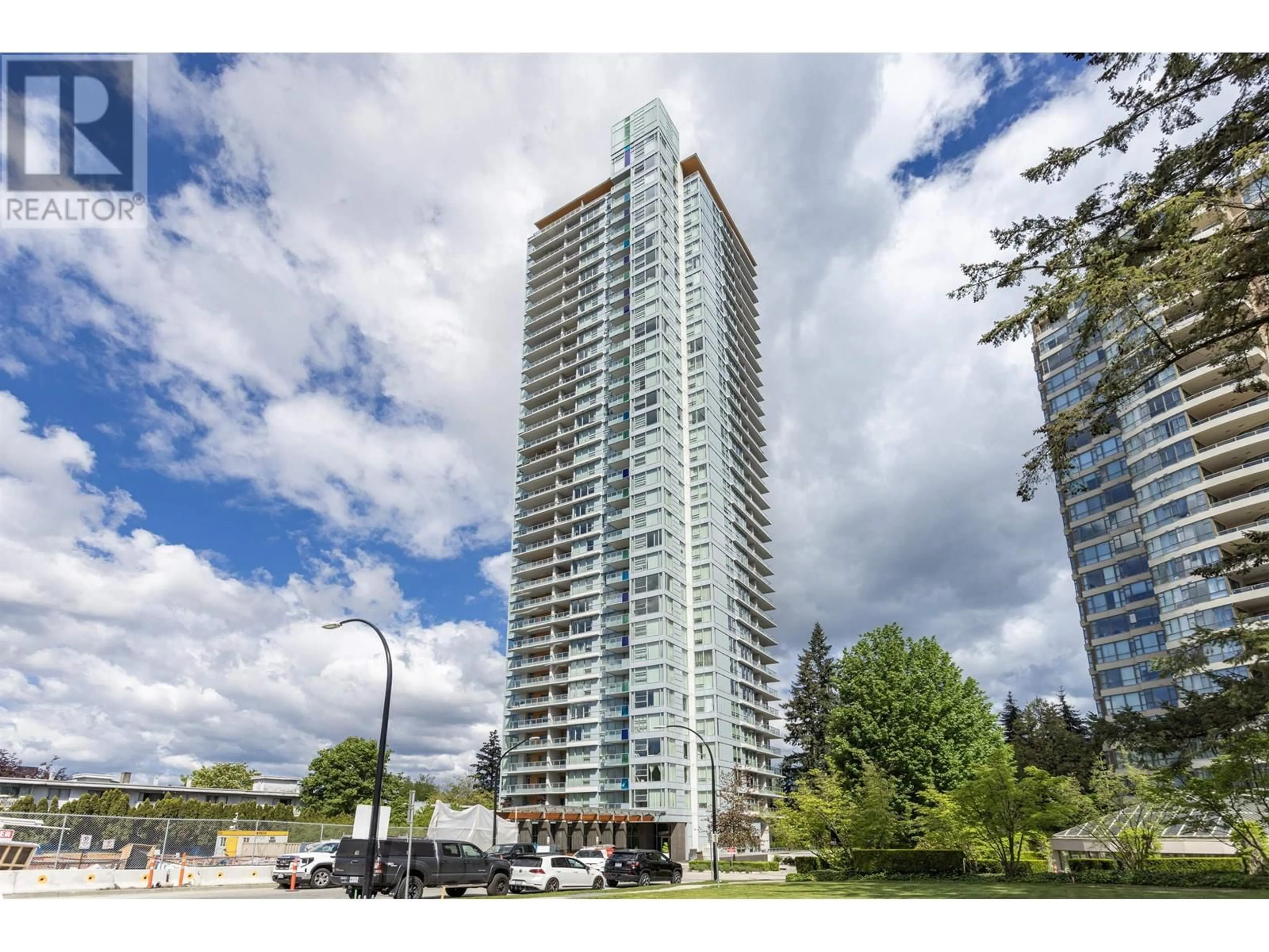 Unknown for 3905 - 5883 BARKER AVENUE, Burnaby British Columbia V5H0G4