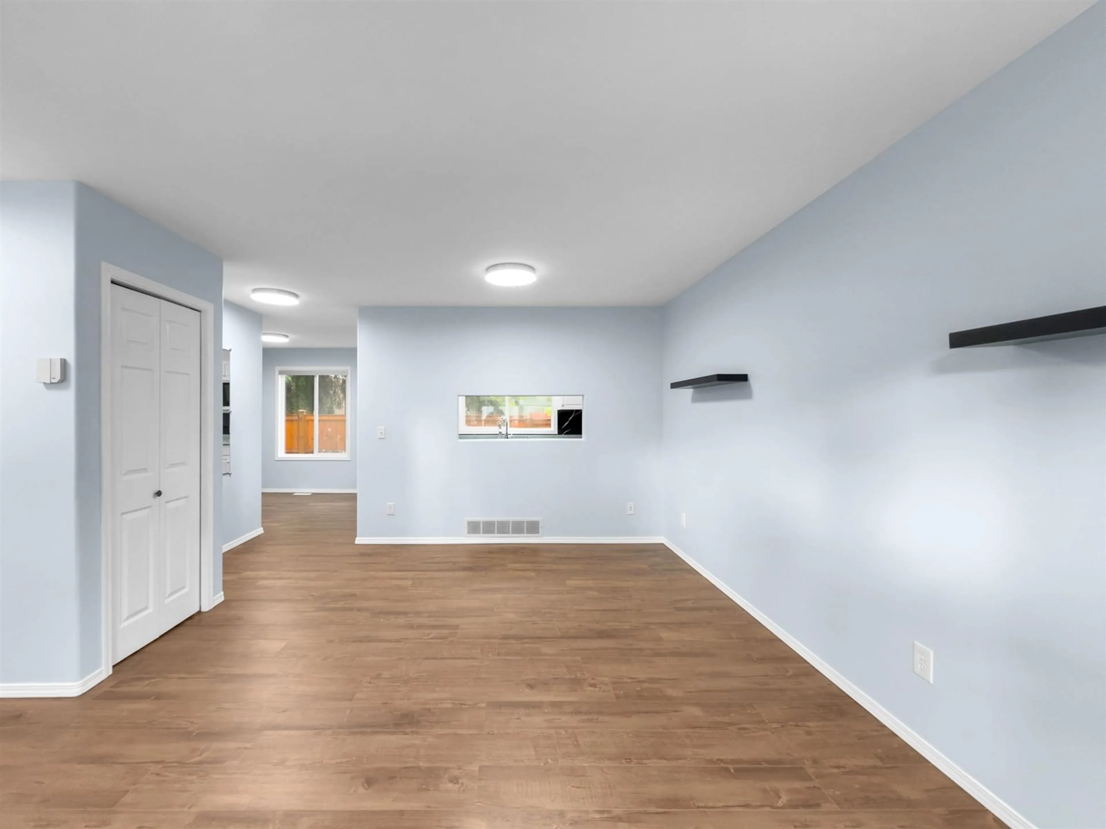 A pic of a room for 7 - 46209 CESSNA DRIVE, Chilliwack British Columbia V2P1A7