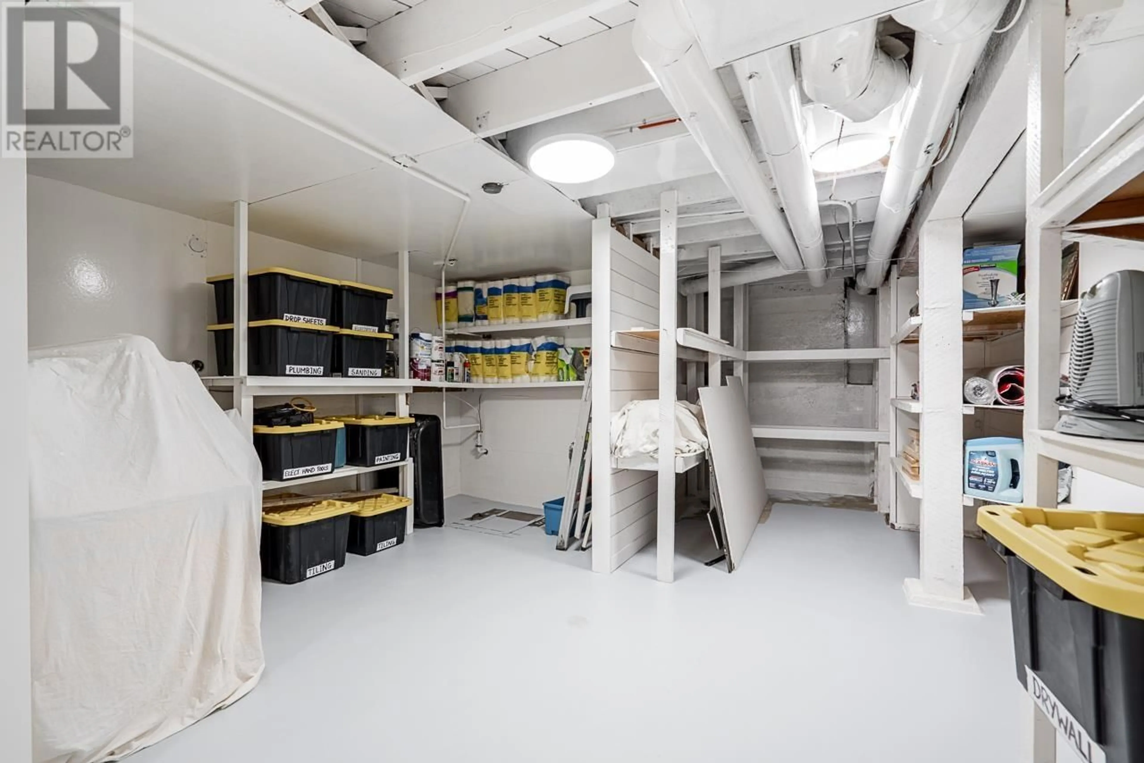 Indoor garage for 2933 42ND AVENUE, Vancouver British Columbia V6N3G8
