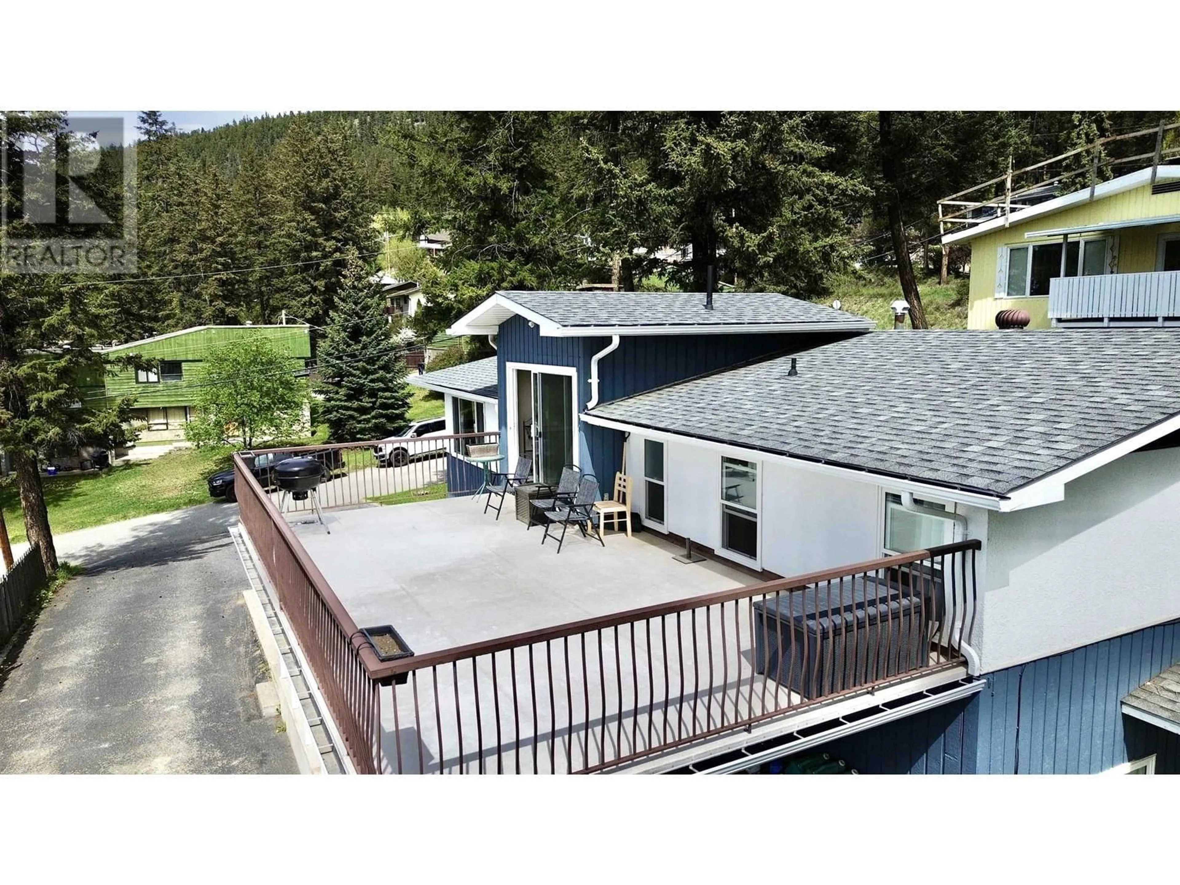 A pic from outside/outdoor area/front of a property/back of a property/a pic from drone, mountain view for 1011 TOOP ROAD, Williams Lake British Columbia V2G2Z6