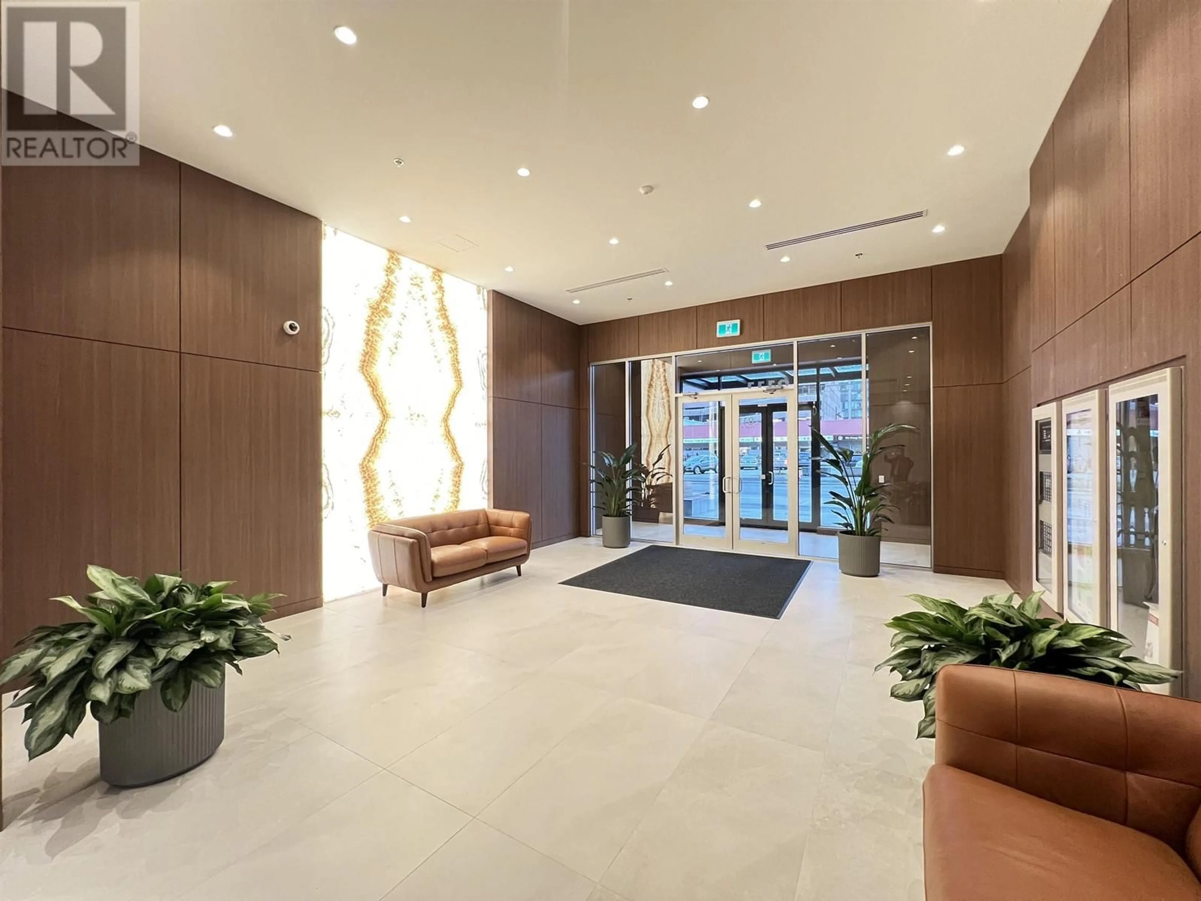 Lobby for 1012 - 8111 PARK ROAD, Richmond British Columbia V6Y0M2