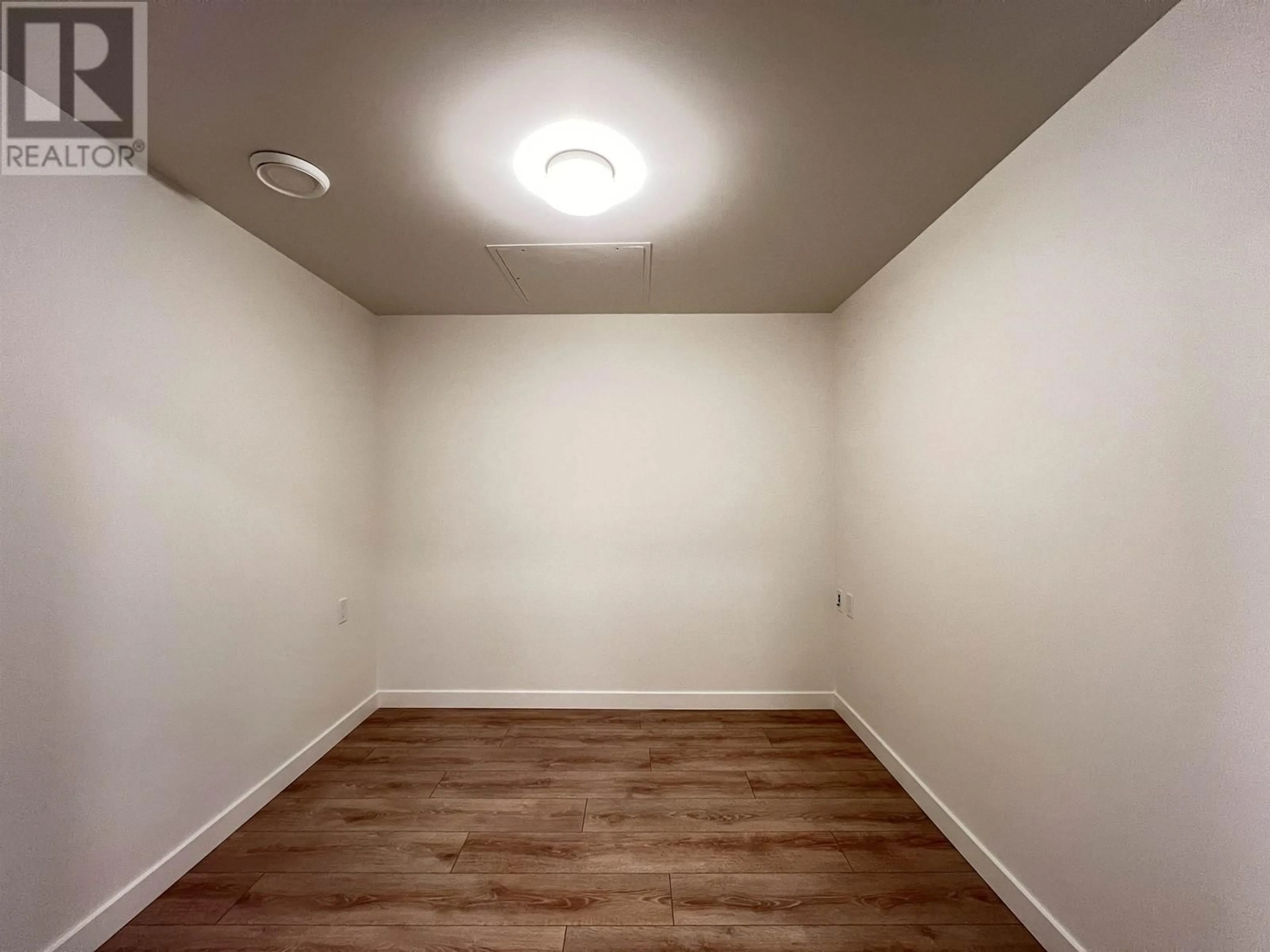 A pic of a room for 1012 - 8111 PARK ROAD, Richmond British Columbia V6Y0M2