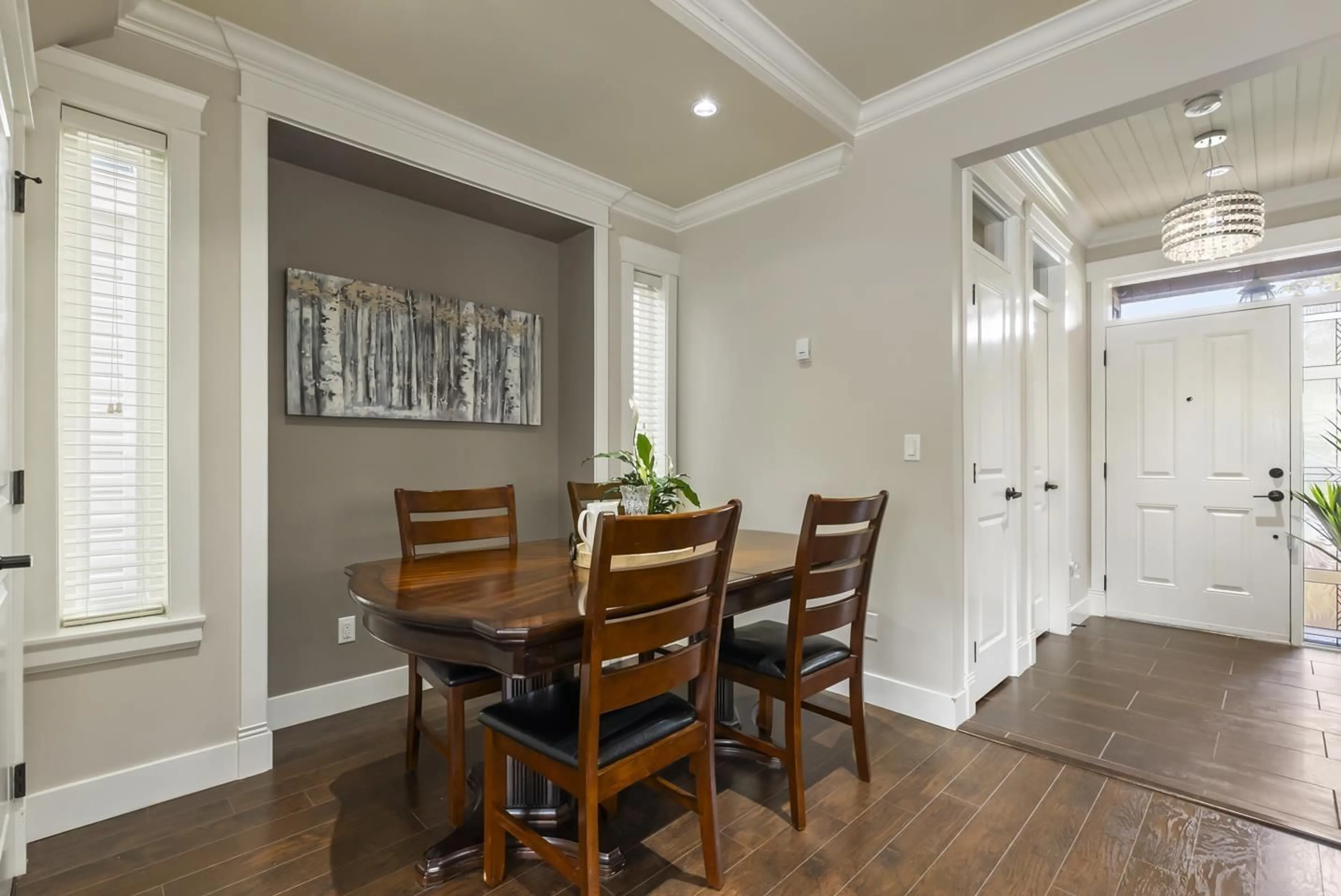 Dining room, wood/laminate floor for 7151 196, Surrey British Columbia V4N5Z6
