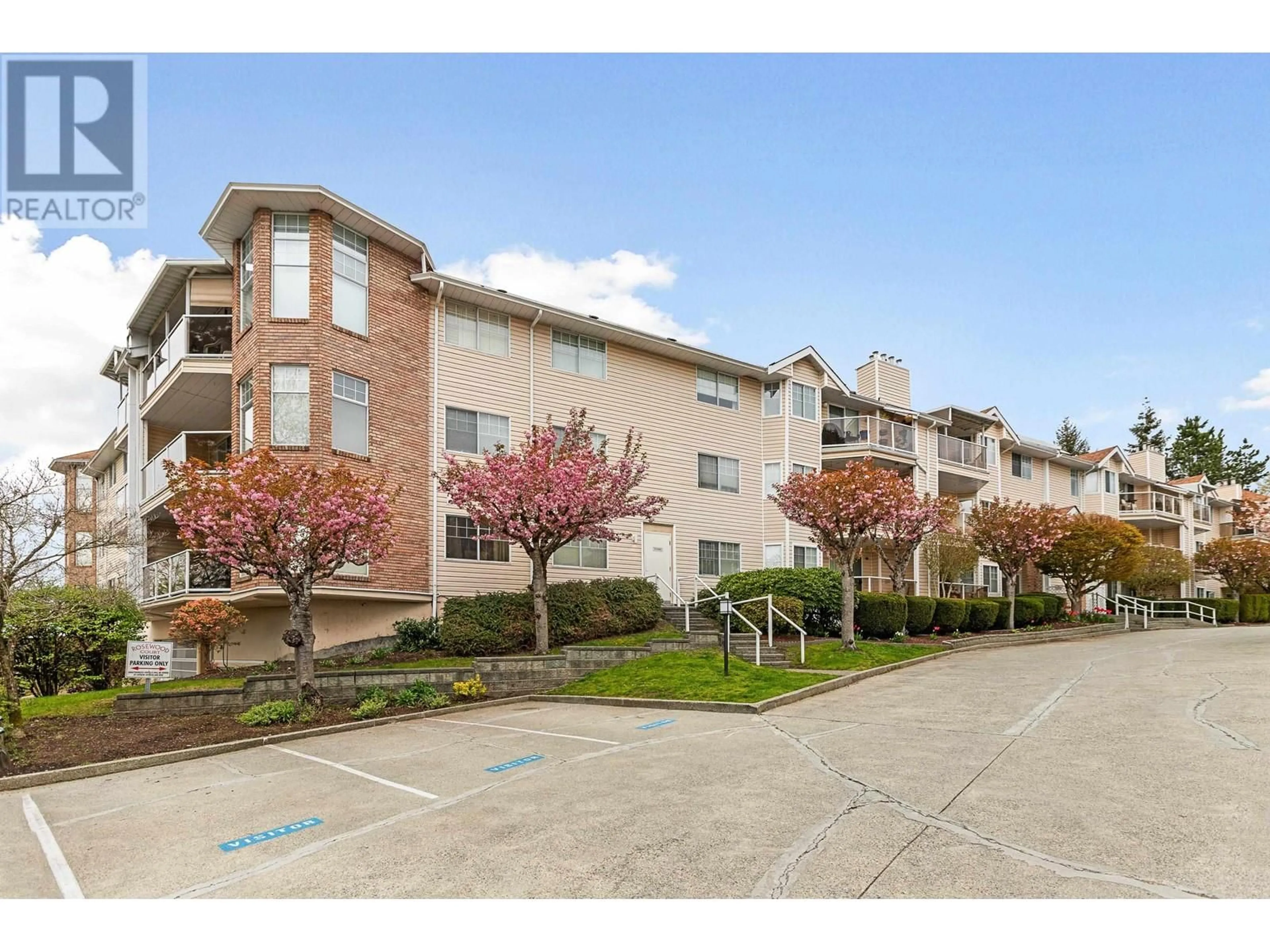 Patio, unknown for 111 - 22611 116 AVENUE, Maple Ridge British Columbia V2X0W7