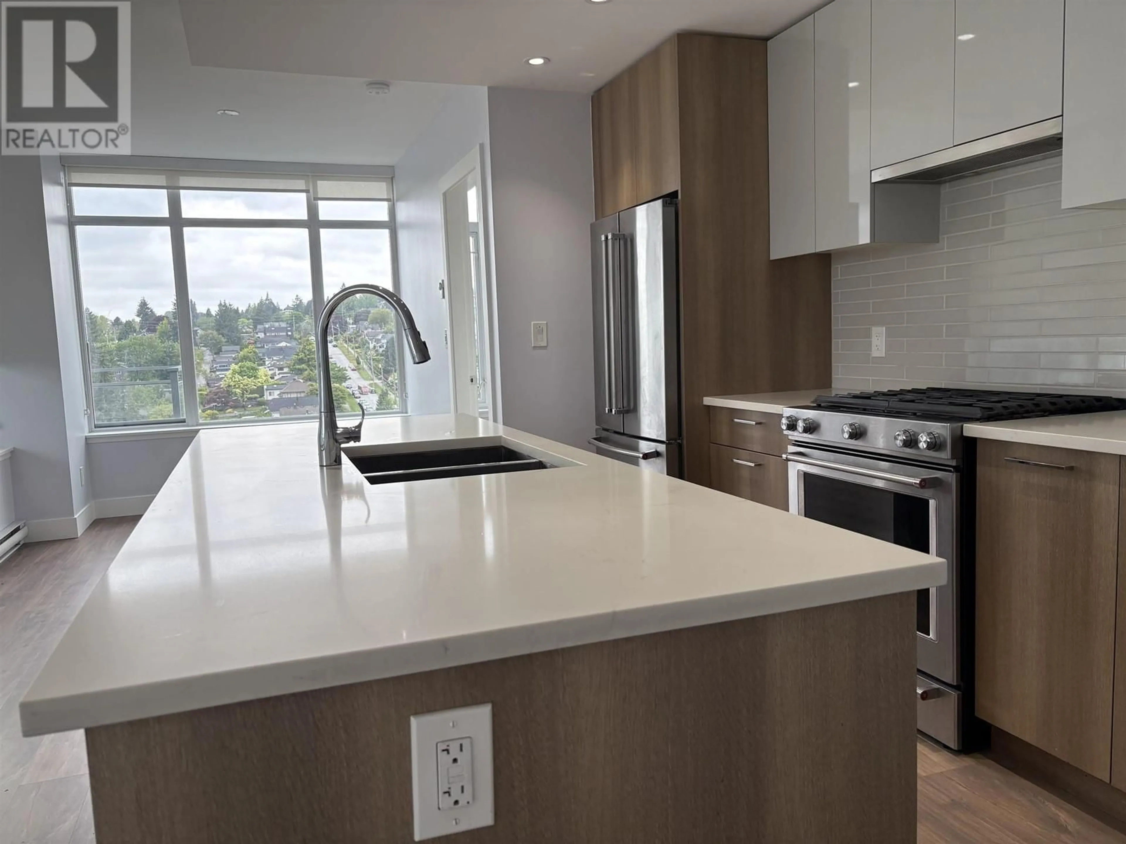 Open concept kitchen, unknown for 1202 - 258 NELSON'S COURT, New Westminster British Columbia V3L0E9