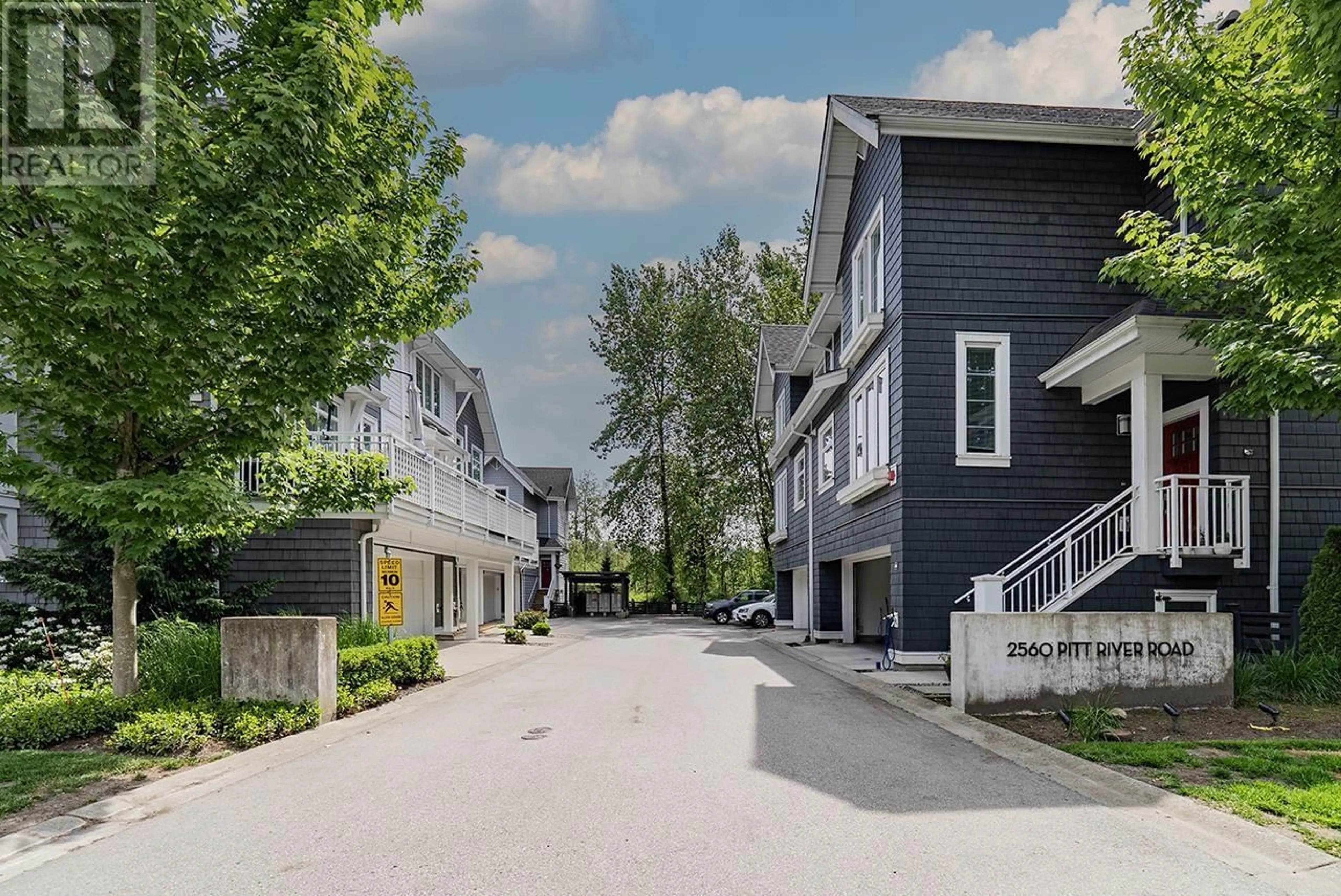 Patio, street for 16 - 2560 PITT RIVER ROAD, Port Coquitlam British Columbia V3C0G6