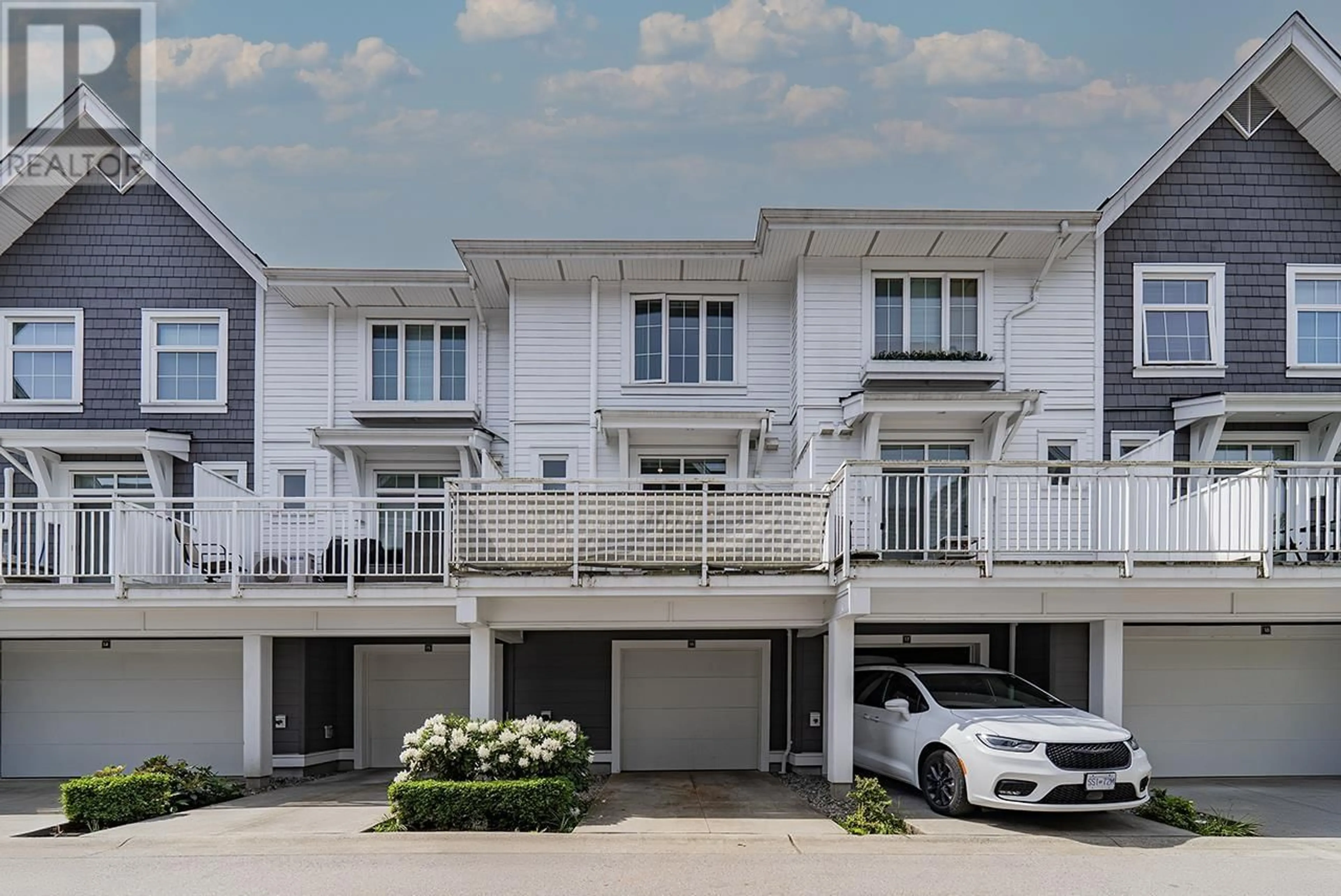 Home with vinyl exterior material, street for 16 - 2560 PITT RIVER ROAD, Port Coquitlam British Columbia V3C0G6
