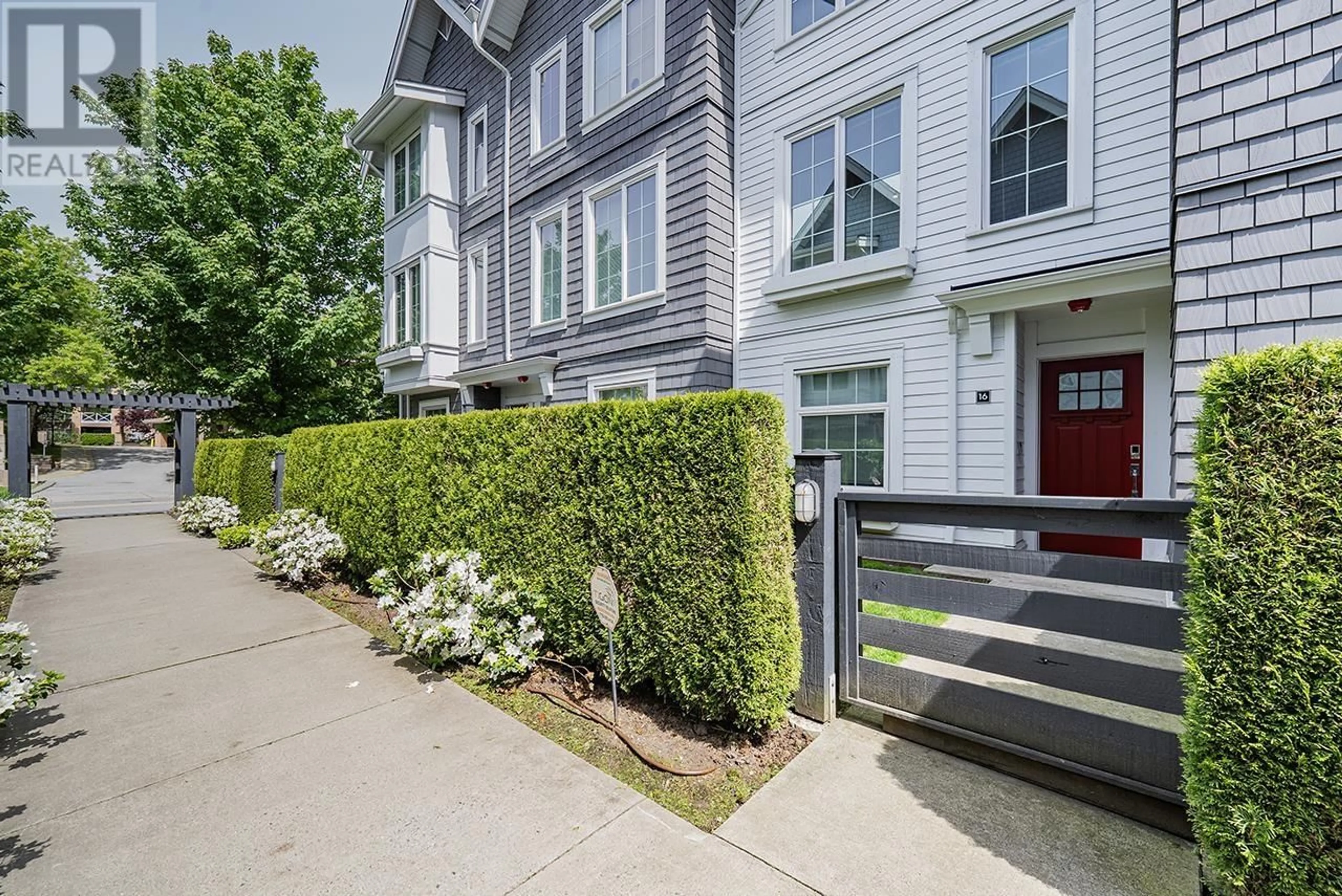 Unknown for 16 - 2560 PITT RIVER ROAD, Port Coquitlam British Columbia V3C0G6