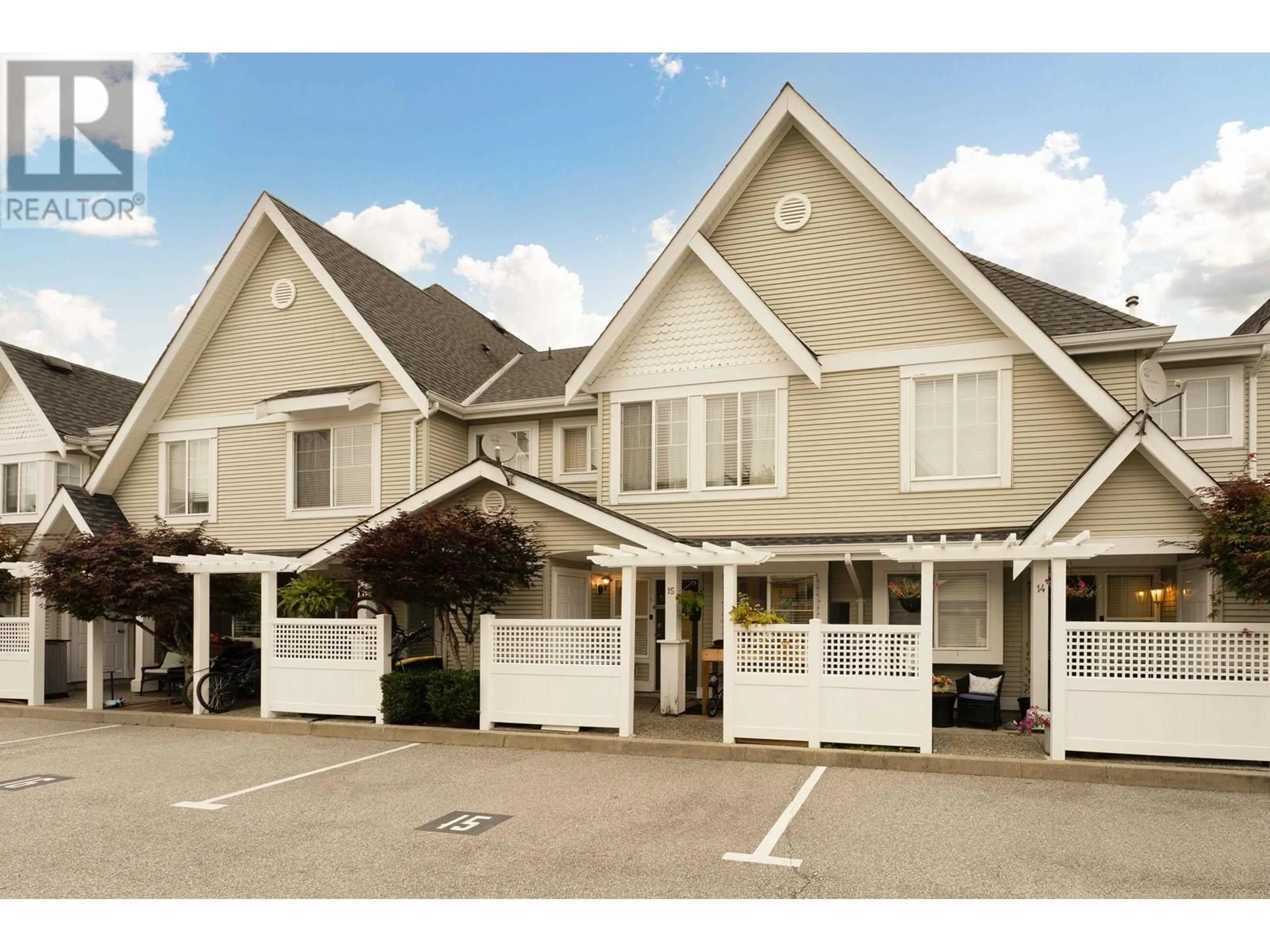 Unknown for 15 - 23575 119 AVENUE, Maple Ridge British Columbia V4R2P4
