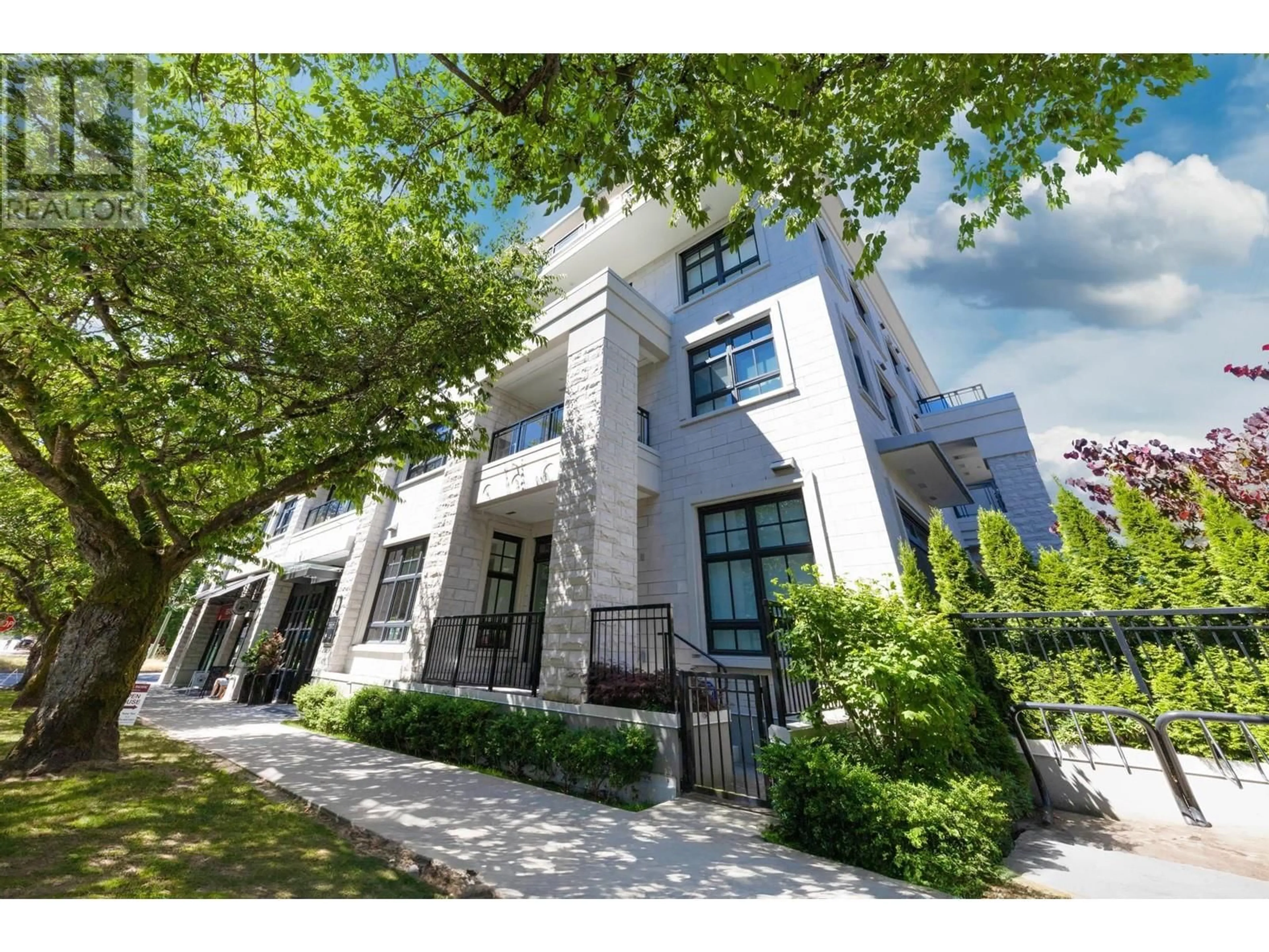 Unknown for PH4 - 2089 43RD AVENUE, Vancouver British Columbia V6M2C8