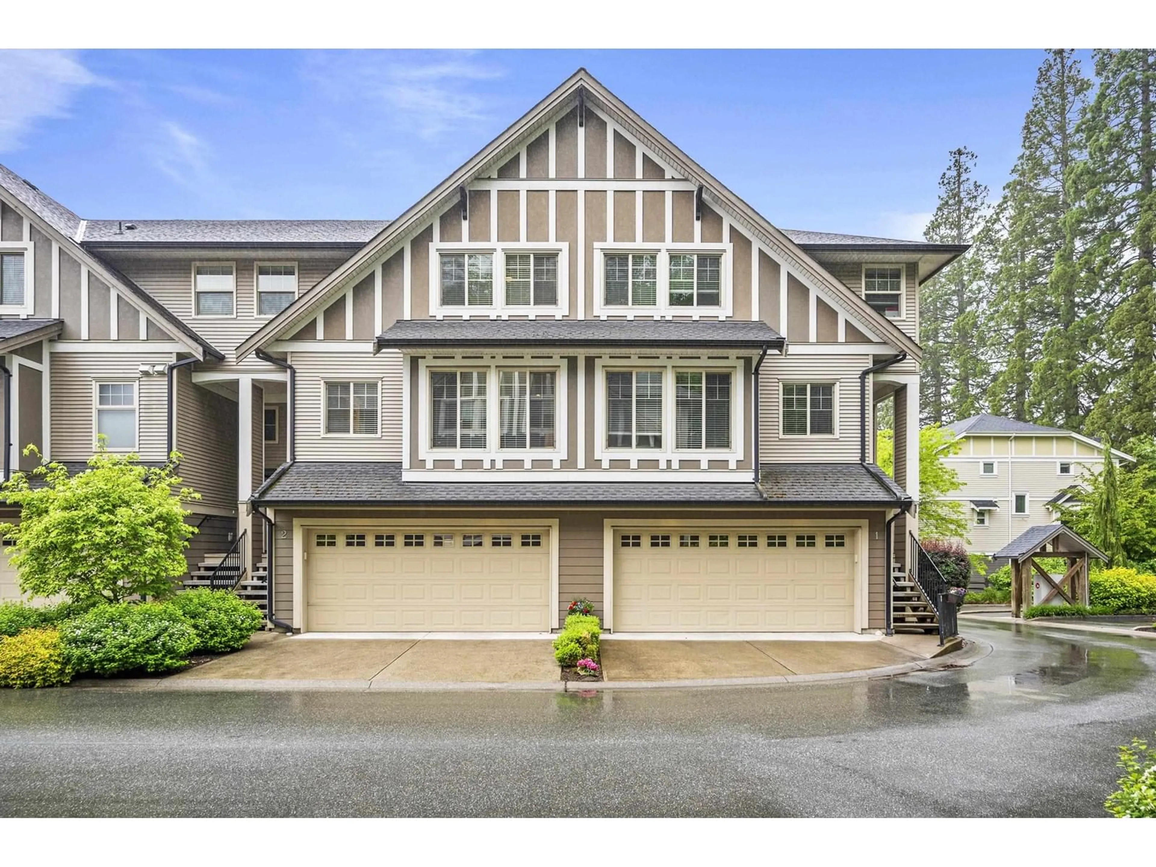 Unknown for 2 - 9590 216, Langley British Columbia V1M0C9