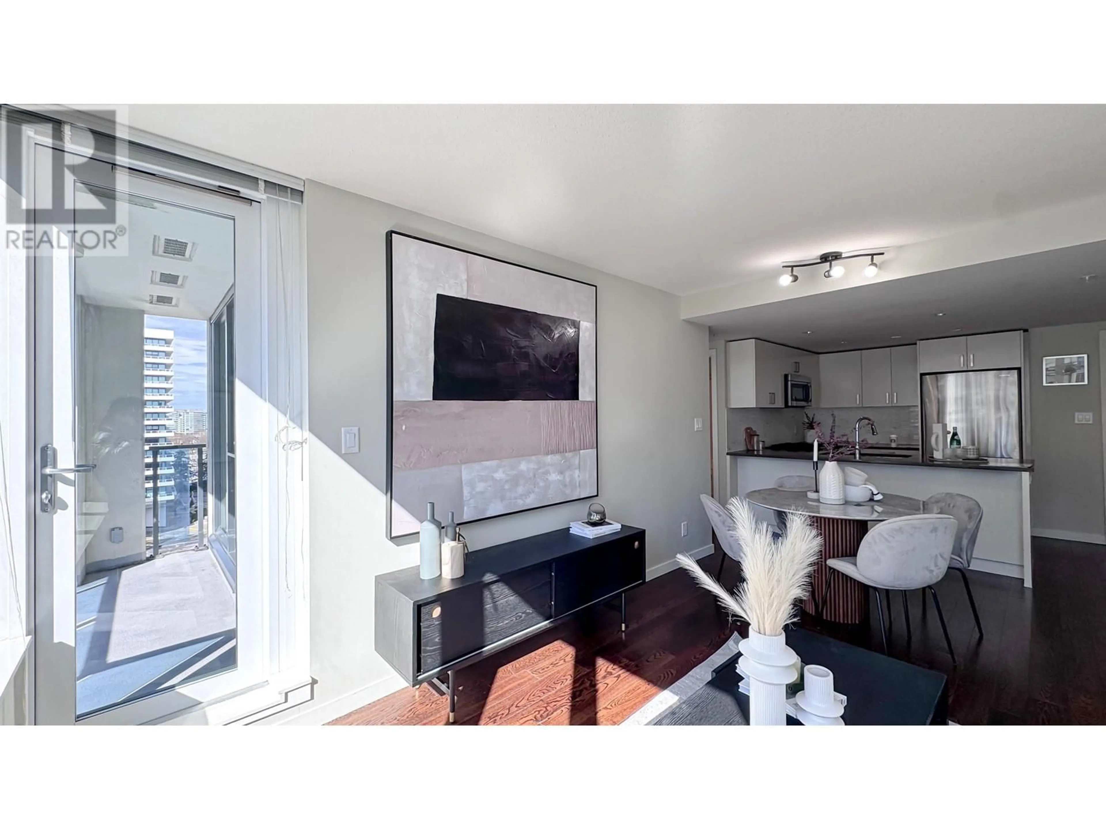 Unknown for 1002 - 7117 ELMBRIDGE WAY, Richmond British Columbia V6X0J2