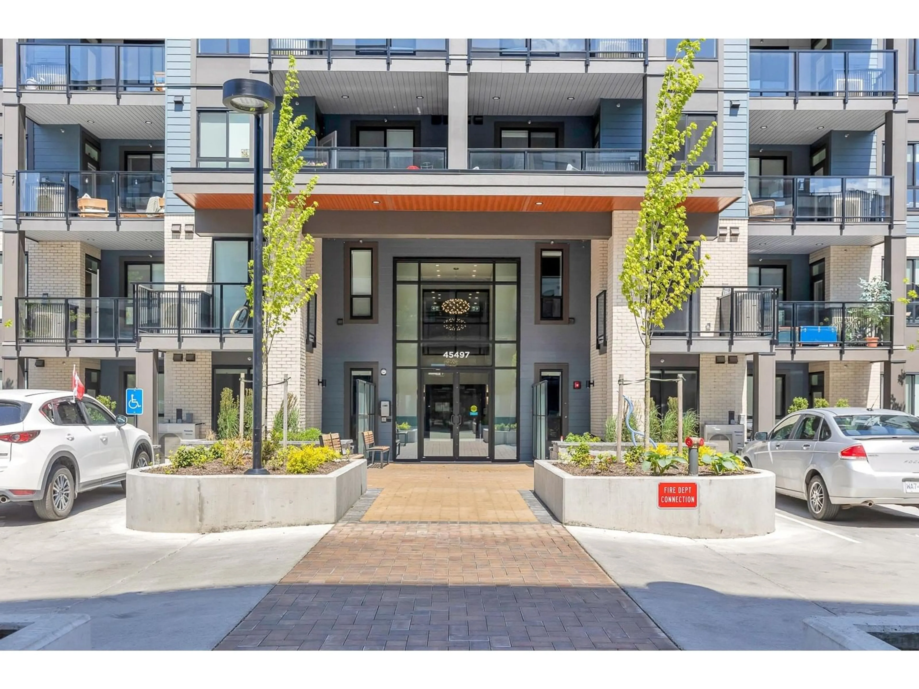 Unknown for 114 - 45497 CAMPUS DRIVE, Chilliwack British Columbia V2R6L8