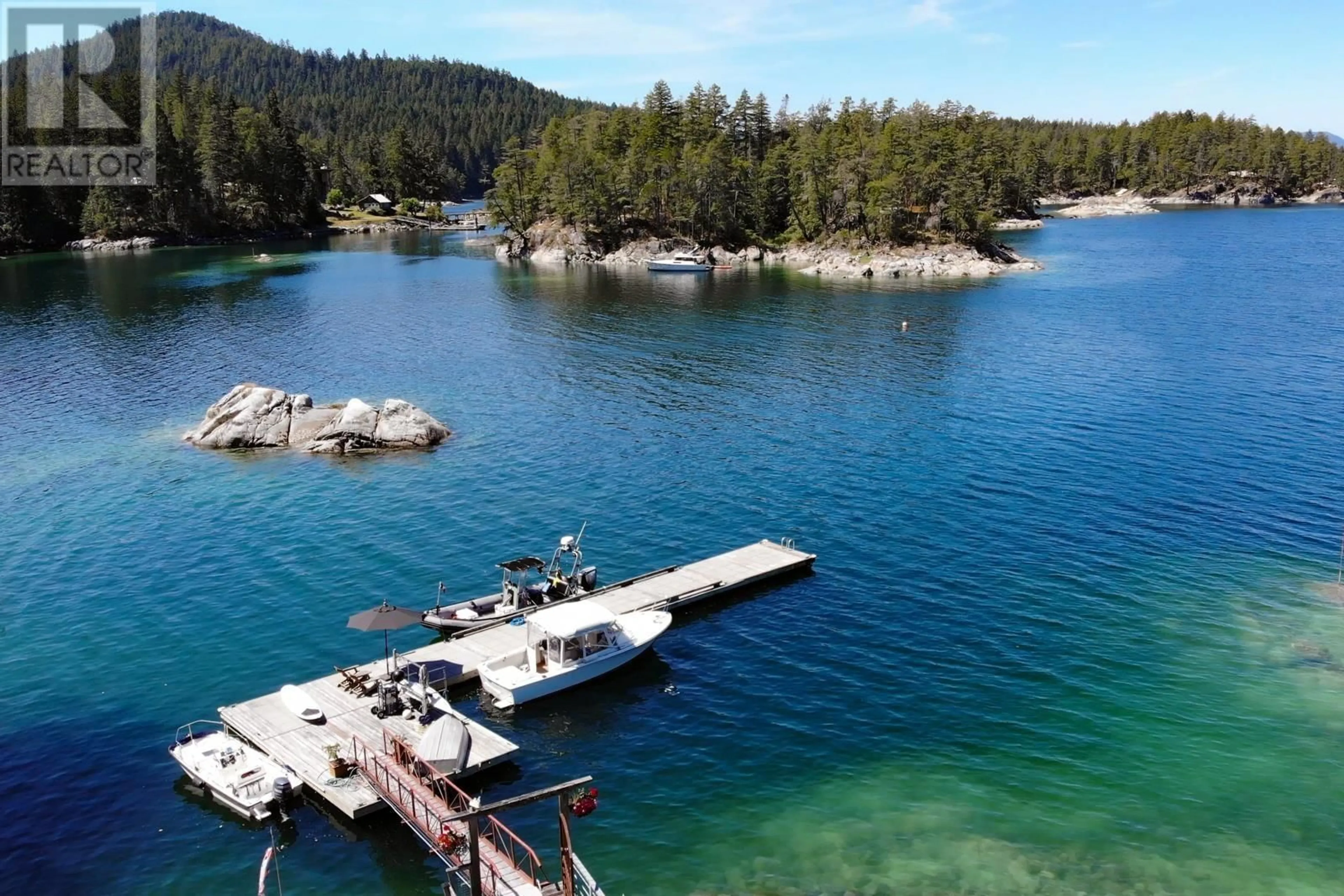 A pic from outside/outdoor area/front of a property/back of a property/a pic from drone, water/lake/river/ocean view for BLK 3 NELSON ISLAND, Nelson Island British Columbia V0V0V0