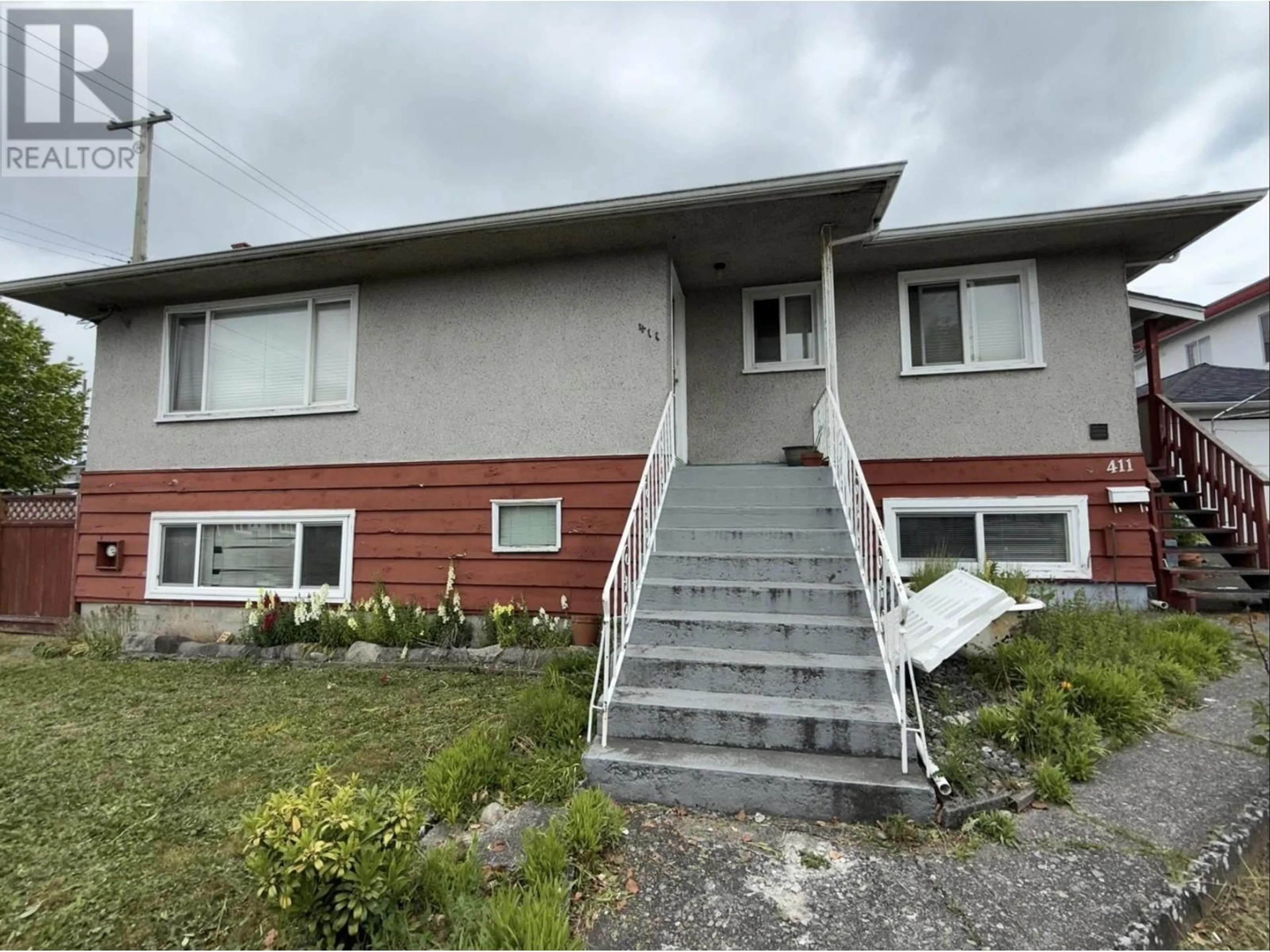 Home with vinyl exterior material, unknown for 411 57TH AVENUE, Vancouver British Columbia V5X1S8