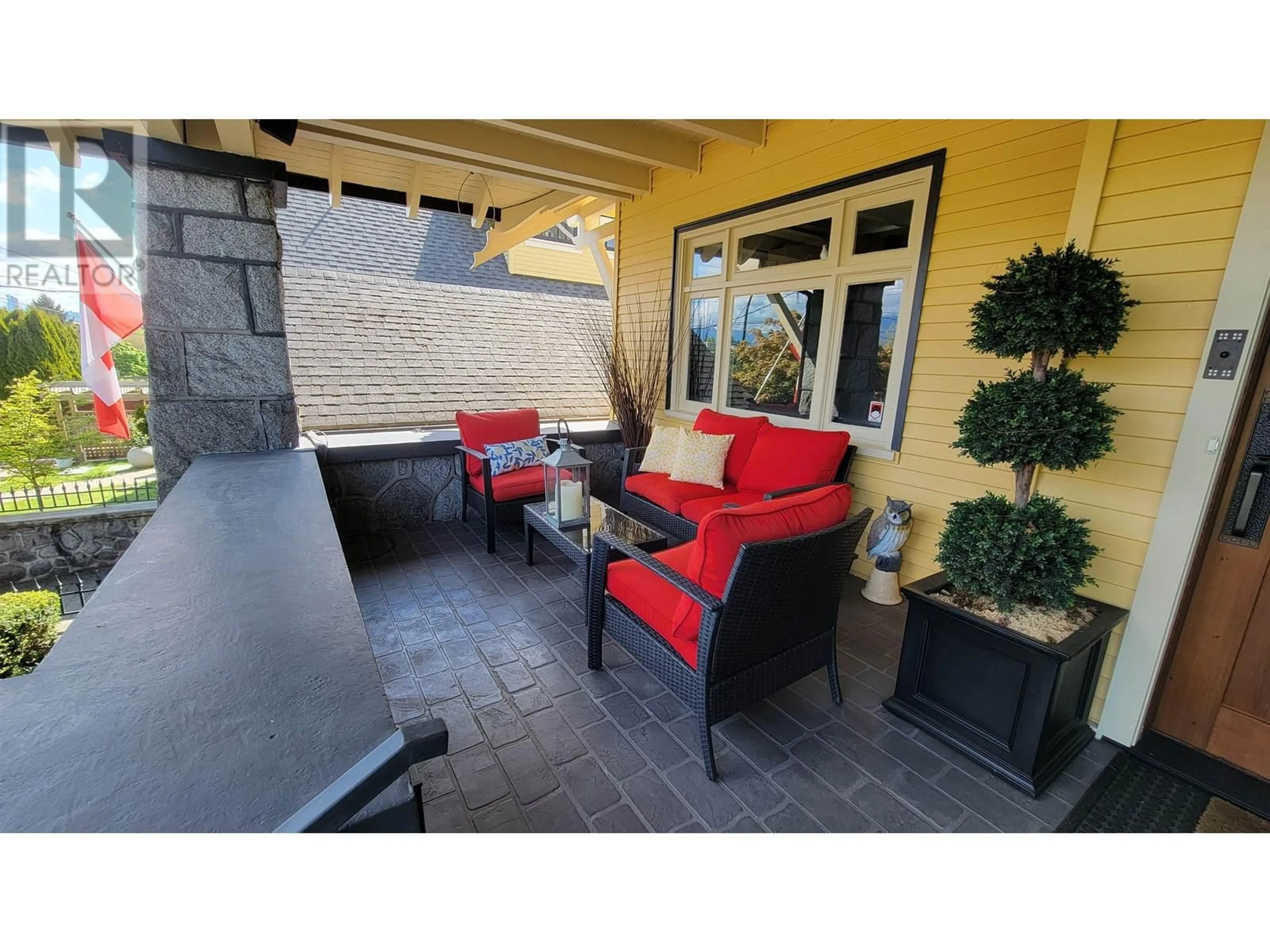 Patio, street for 1606 15TH AVENUE, Vancouver British Columbia V5N2G1