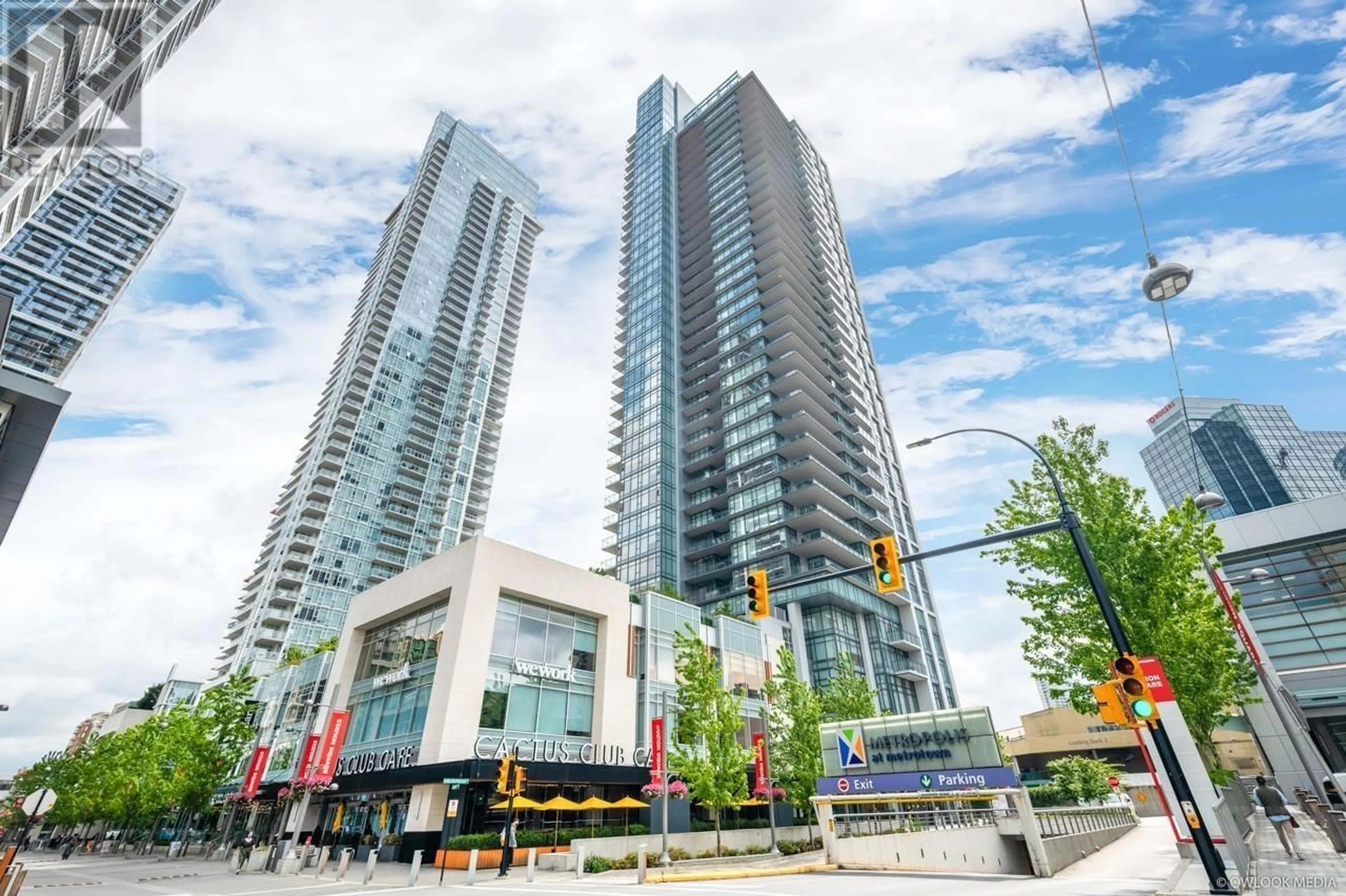 Unknown for 3809 - 6098 STATION STREET, Burnaby British Columbia V5H0H4