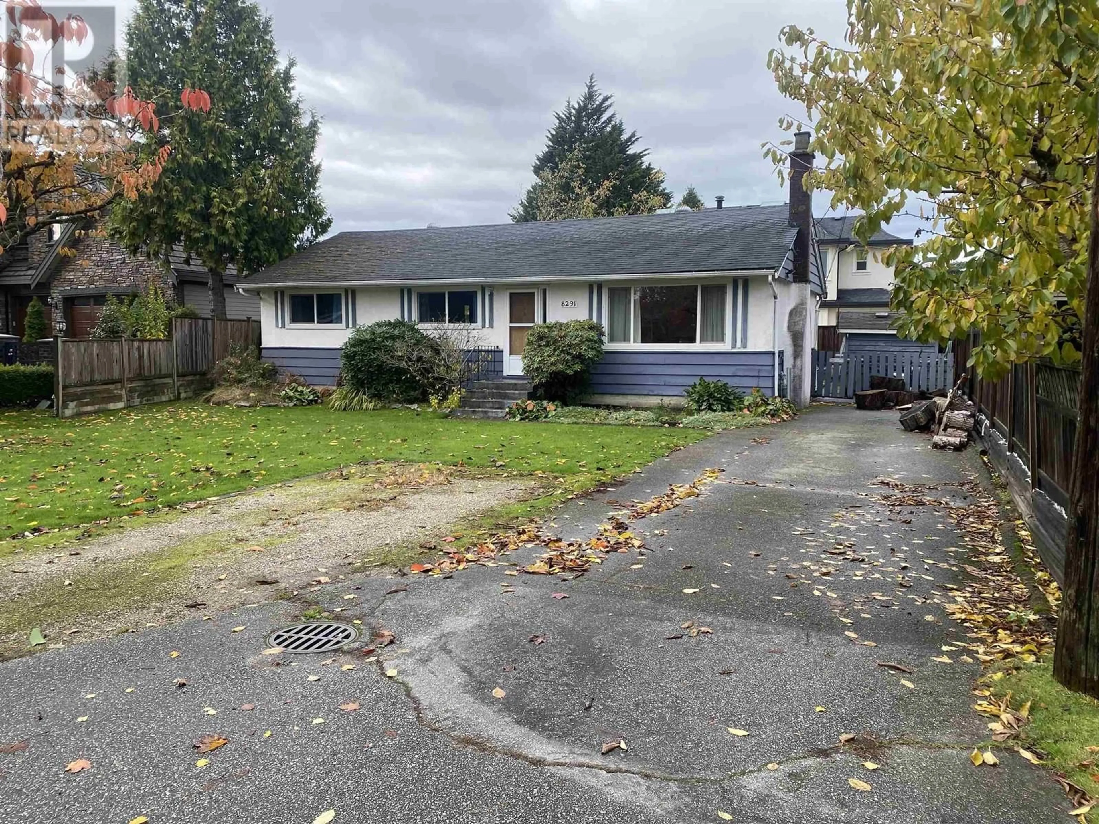 A pic from outside/outdoor area/front of a property/back of a property/a pic from drone, street for 8291 DALEMORE ROAD, Richmond British Columbia V7C2A7